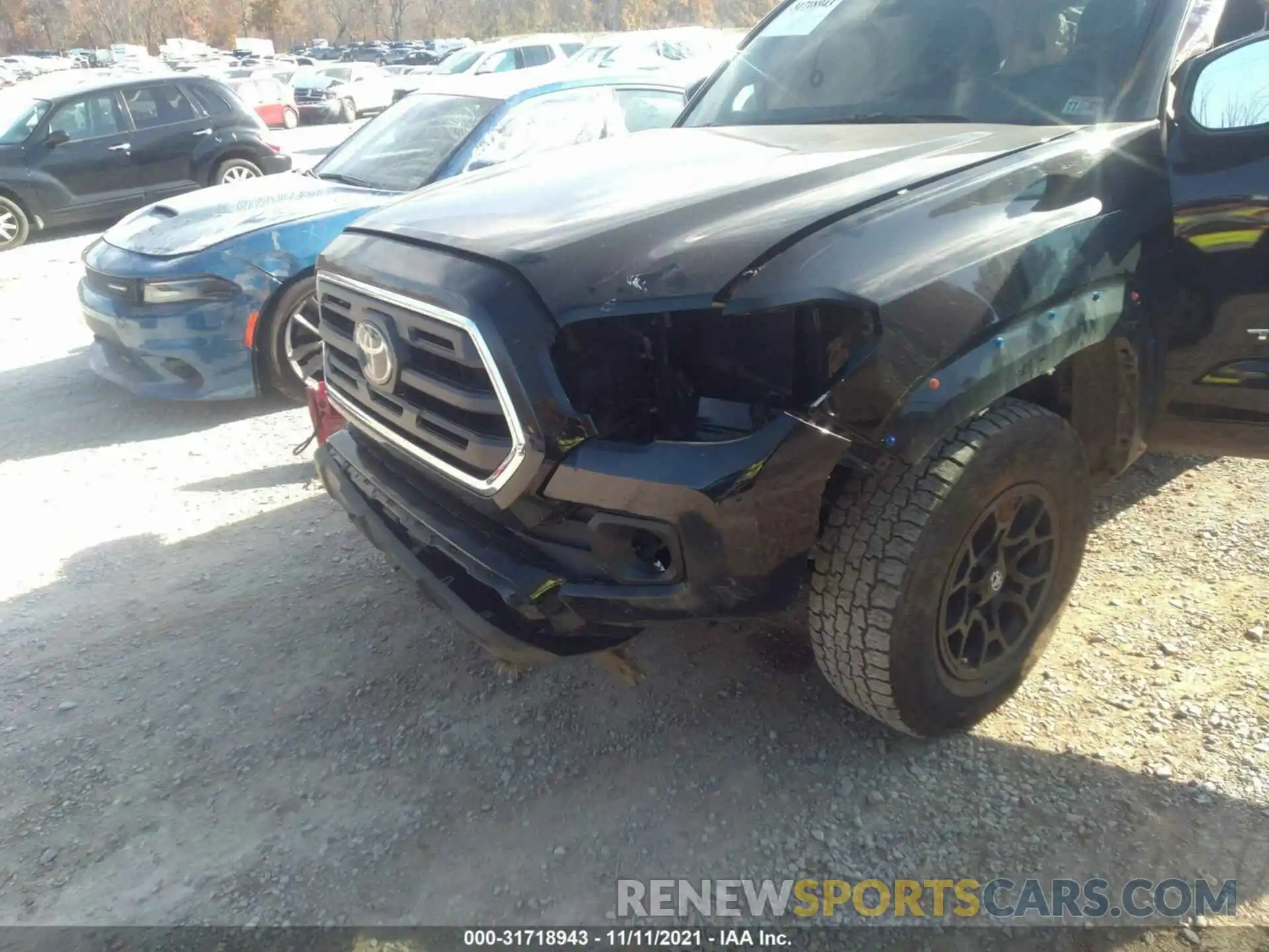 6 Photograph of a damaged car 3TMCZ5AN1KM190031 TOYOTA TACOMA 4WD 2019