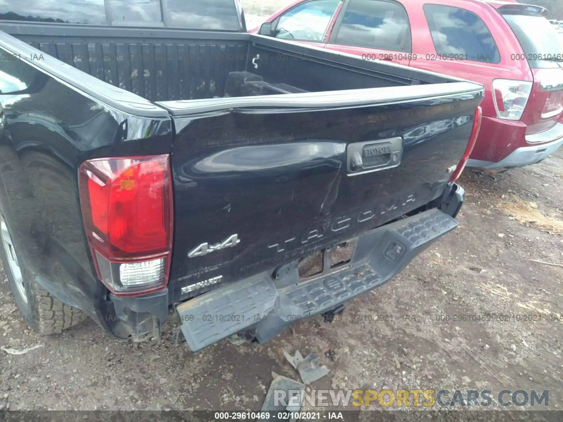 6 Photograph of a damaged car 3TMCZ5AN1KM190787 TOYOTA TACOMA 4WD 2019