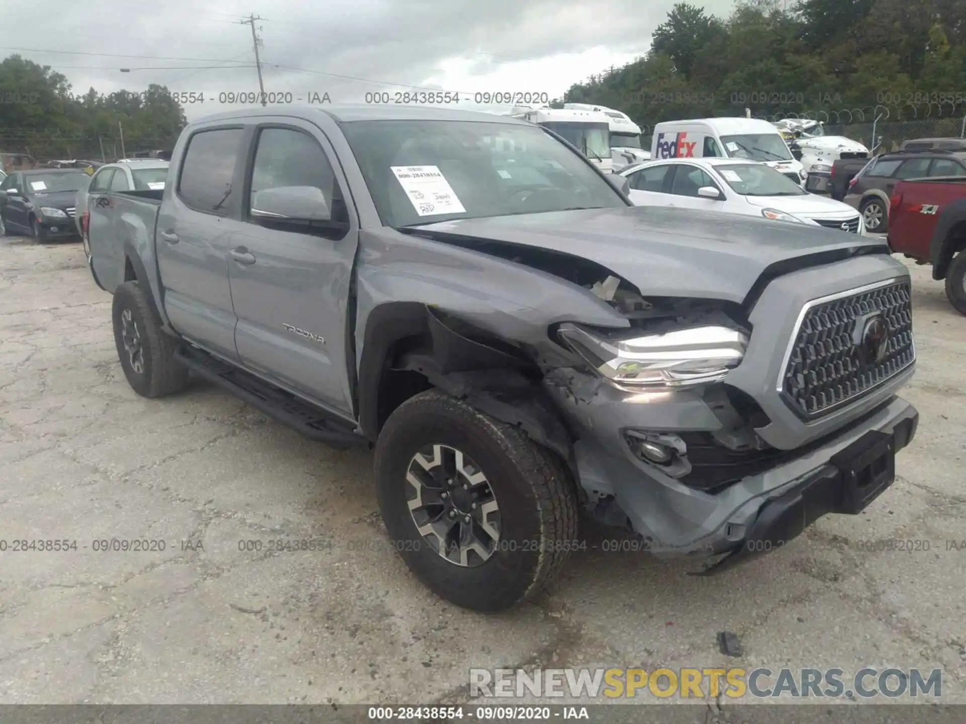 1 Photograph of a damaged car 3TMCZ5AN1KM192572 TOYOTA TACOMA 4WD 2019