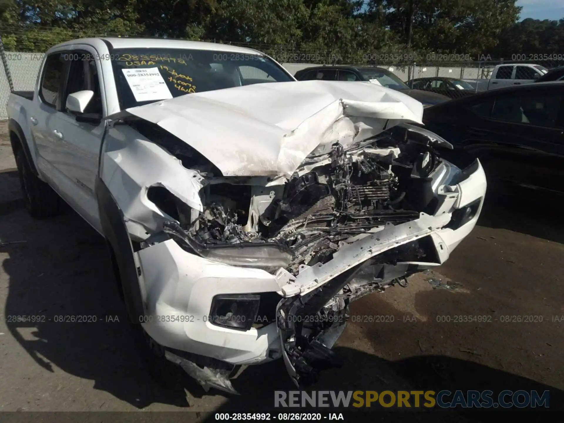 6 Photograph of a damaged car 3TMCZ5AN1KM201299 TOYOTA TACOMA 4WD 2019