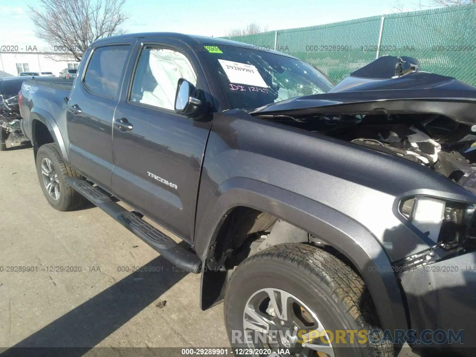 1 Photograph of a damaged car 3TMCZ5AN1KM202159 TOYOTA TACOMA 4WD 2019