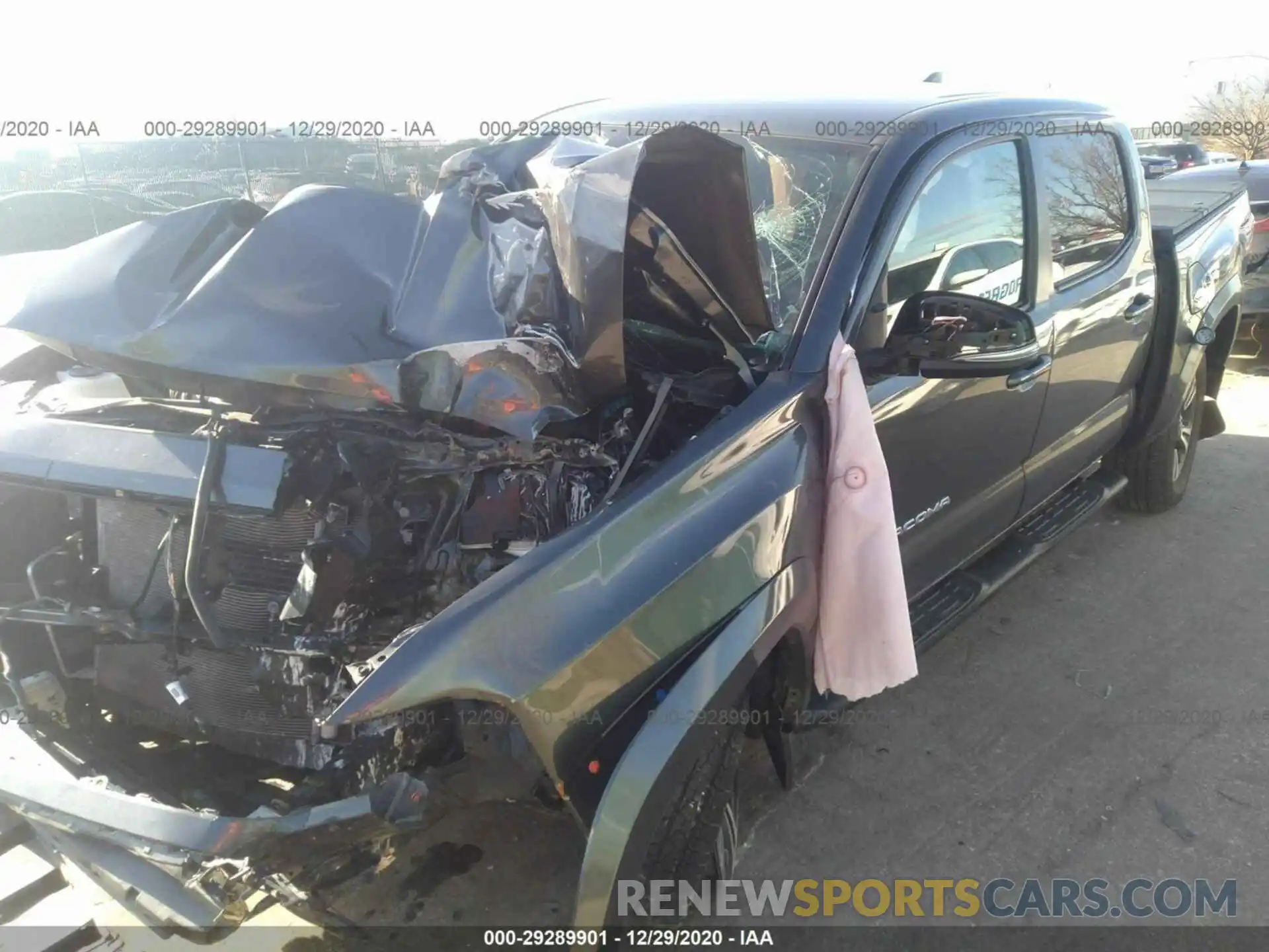 2 Photograph of a damaged car 3TMCZ5AN1KM202159 TOYOTA TACOMA 4WD 2019