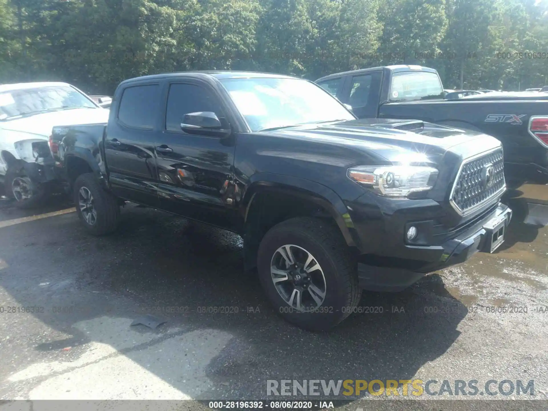 1 Photograph of a damaged car 3TMCZ5AN1KM219706 TOYOTA TACOMA 4WD 2019