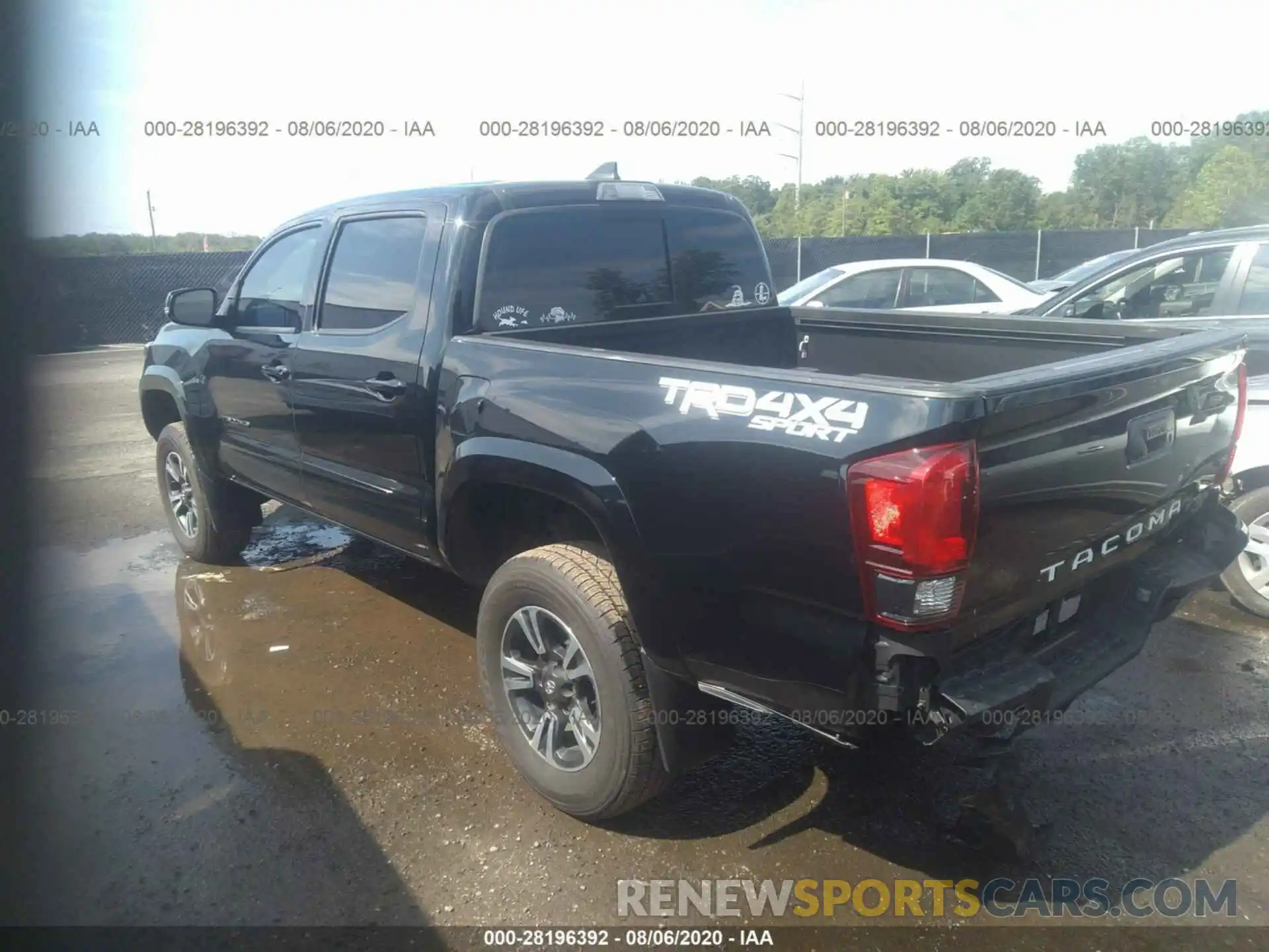 3 Photograph of a damaged car 3TMCZ5AN1KM219706 TOYOTA TACOMA 4WD 2019