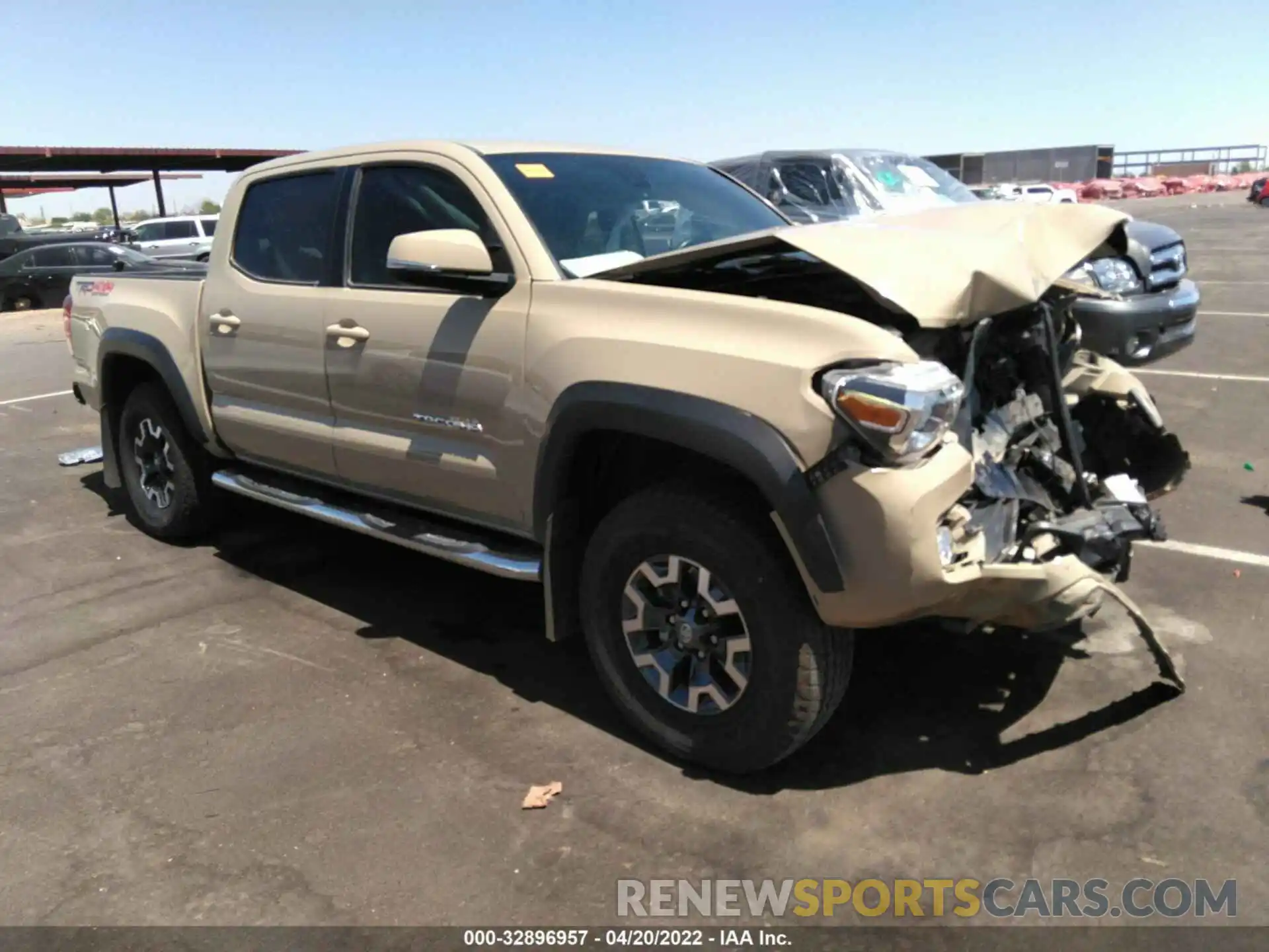 1 Фотография поврежденного автомобиля 3TMCZ5AN1KM219804 TOYOTA TACOMA 4WD 2019