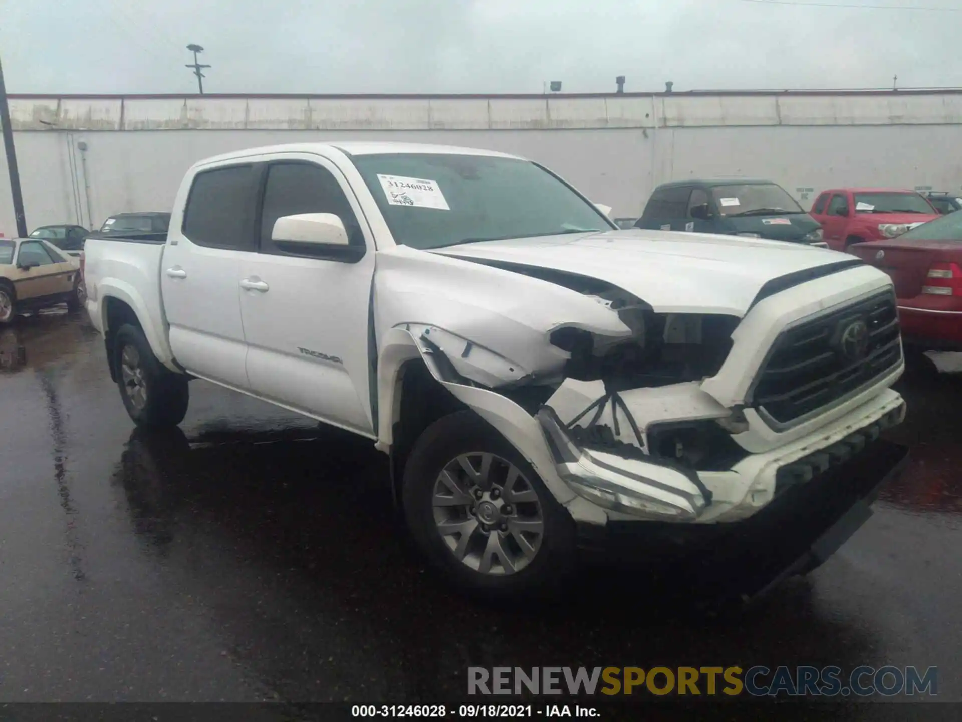 1 Photograph of a damaged car 3TMCZ5AN1KM224601 TOYOTA TACOMA 4WD 2019