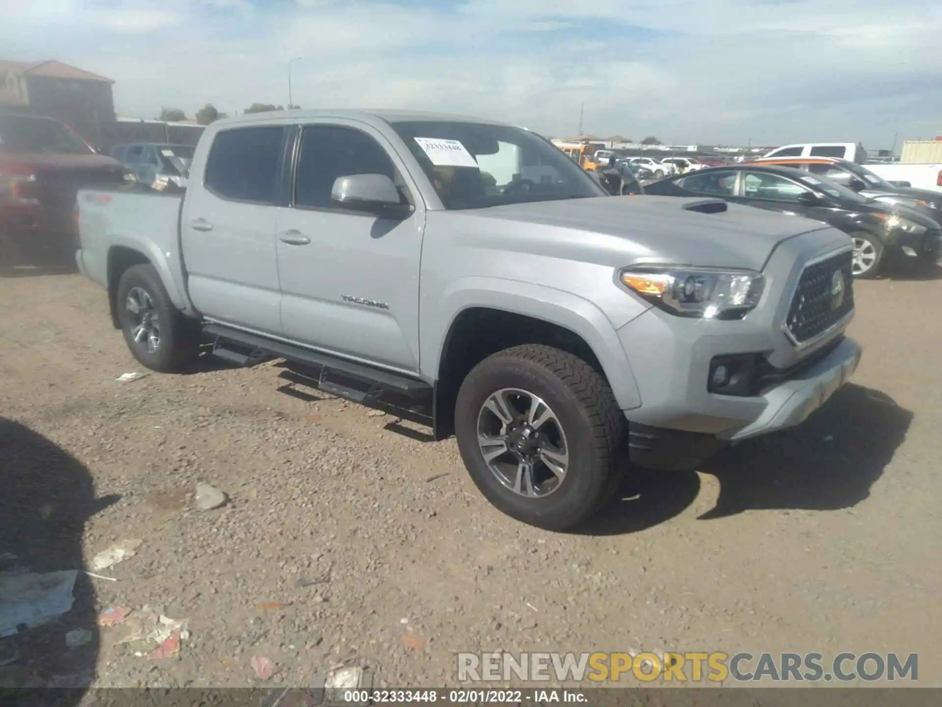 1 Photograph of a damaged car 3TMCZ5AN1KM236277 TOYOTA TACOMA 4WD 2019