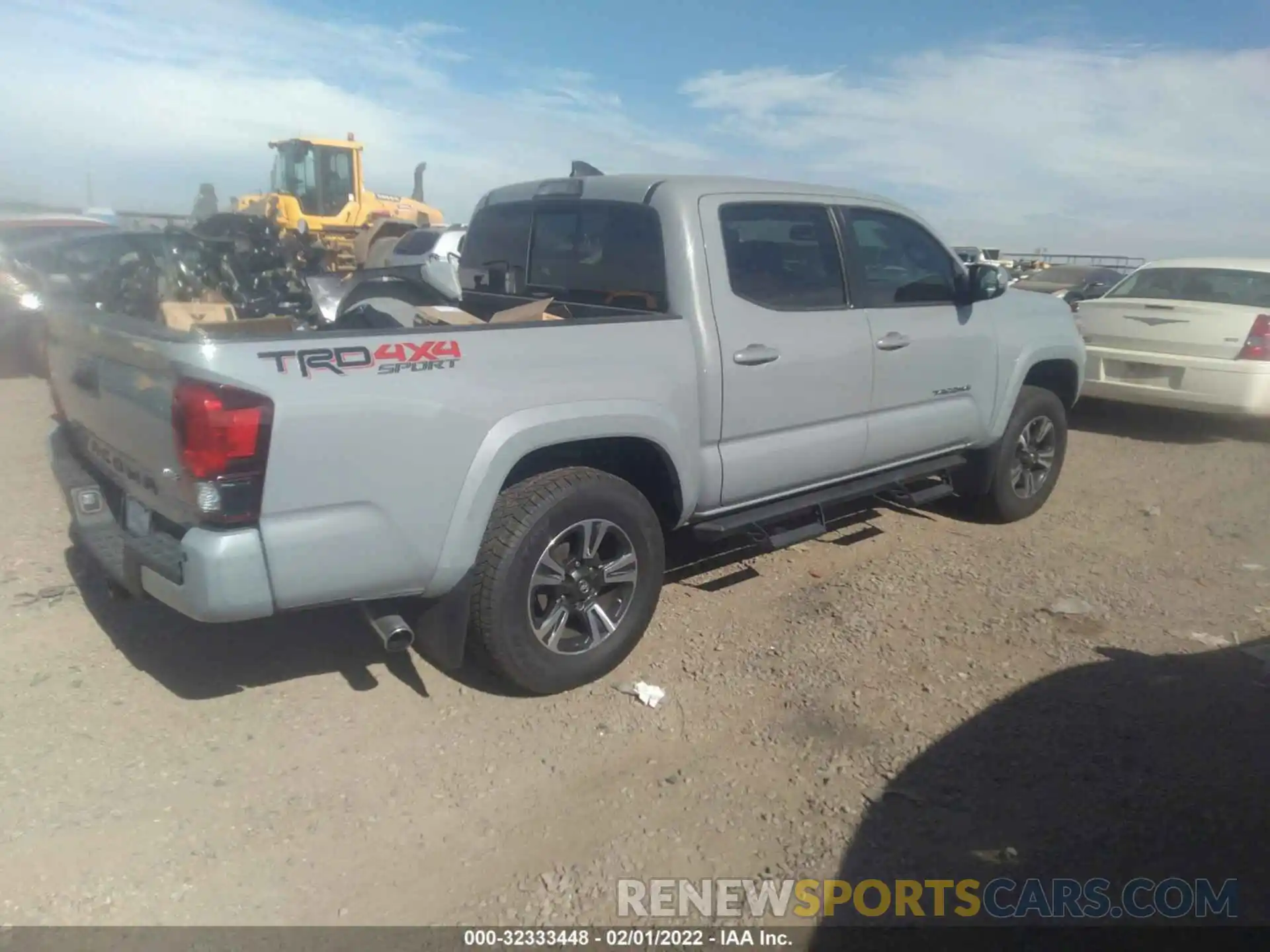 4 Photograph of a damaged car 3TMCZ5AN1KM236277 TOYOTA TACOMA 4WD 2019