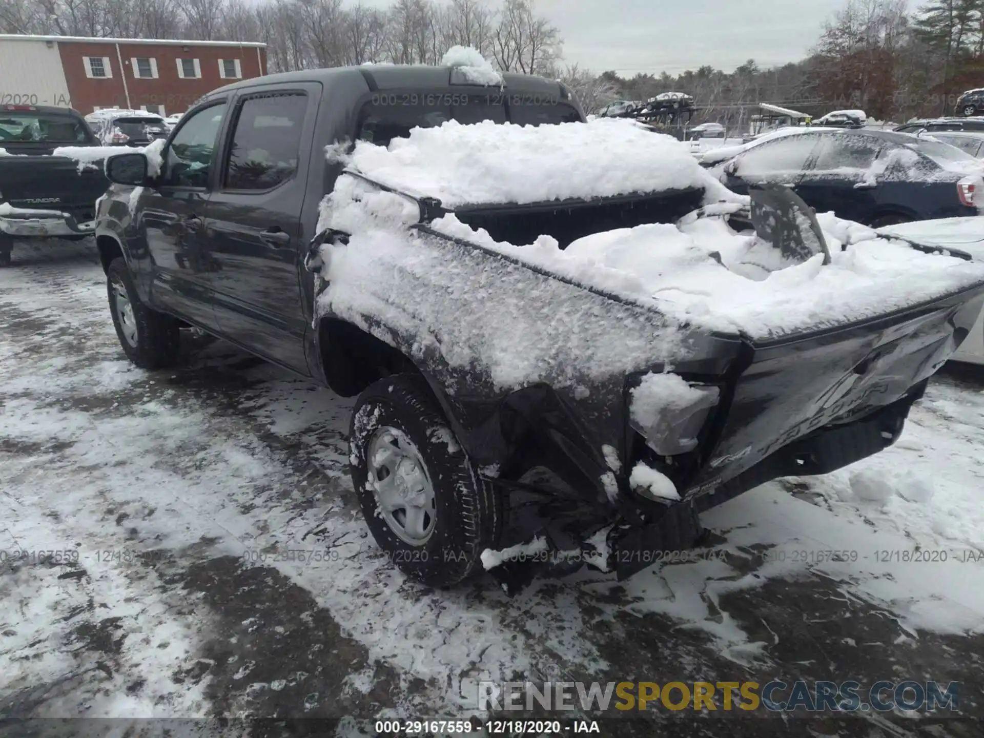 3 Photograph of a damaged car 3TMCZ5AN1KM243388 TOYOTA TACOMA 4WD 2019