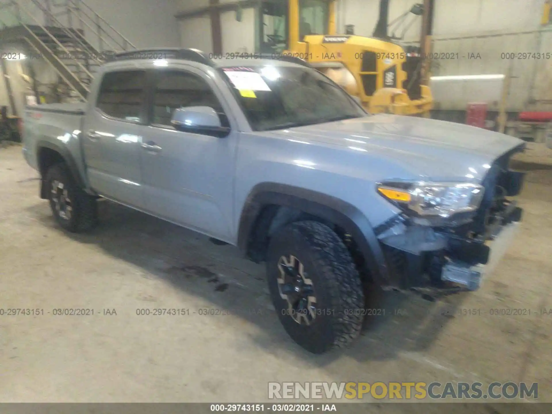 1 Photograph of a damaged car 3TMCZ5AN1KM245562 TOYOTA TACOMA 4WD 2019