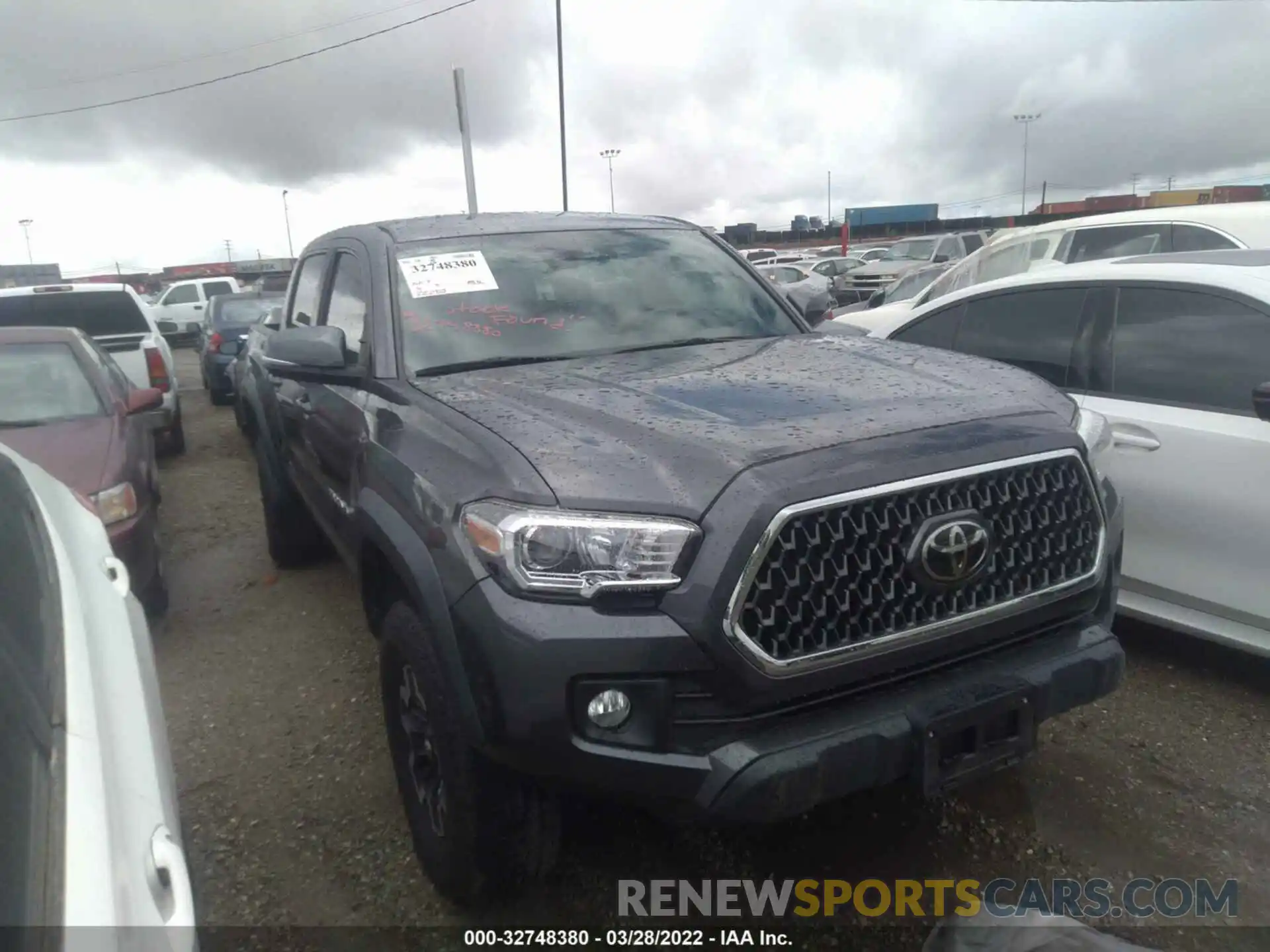 1 Photograph of a damaged car 3TMCZ5AN1KM251409 TOYOTA TACOMA 4WD 2019