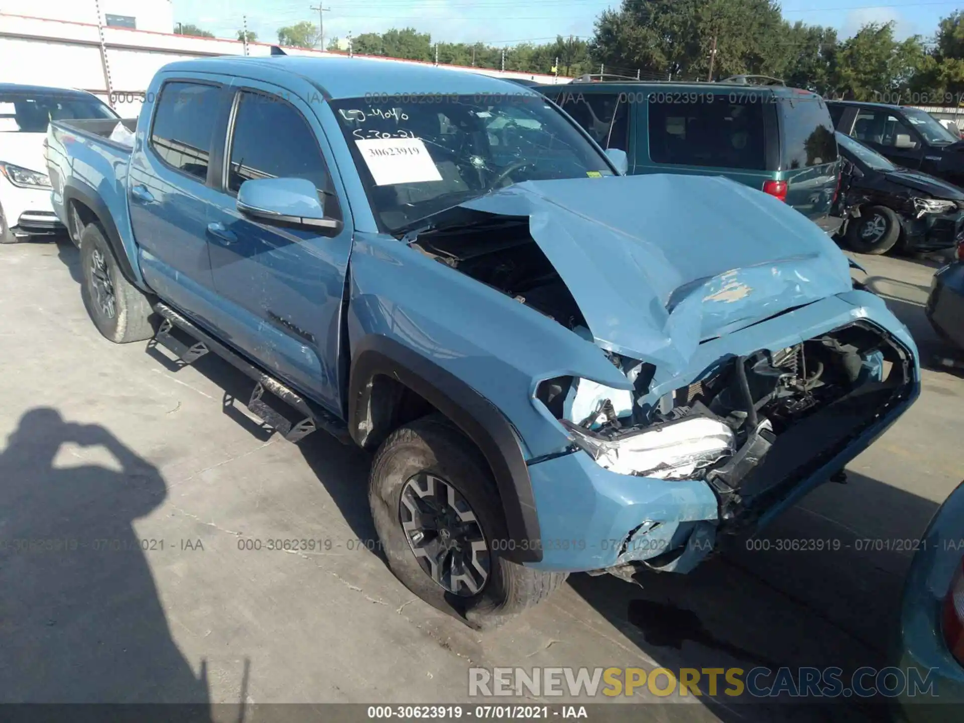 1 Photograph of a damaged car 3TMCZ5AN1KM251572 TOYOTA TACOMA 4WD 2019