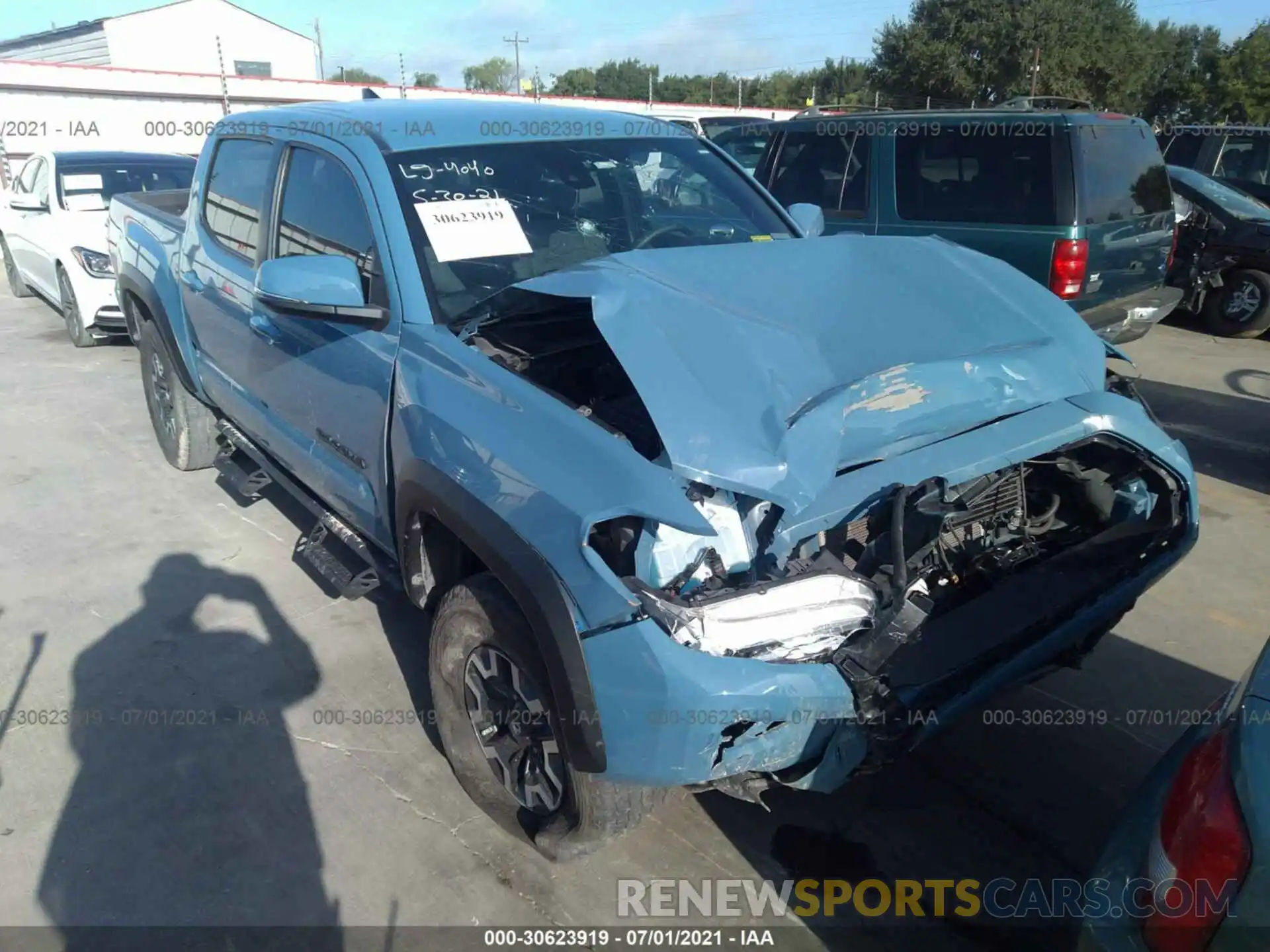 6 Photograph of a damaged car 3TMCZ5AN1KM251572 TOYOTA TACOMA 4WD 2019