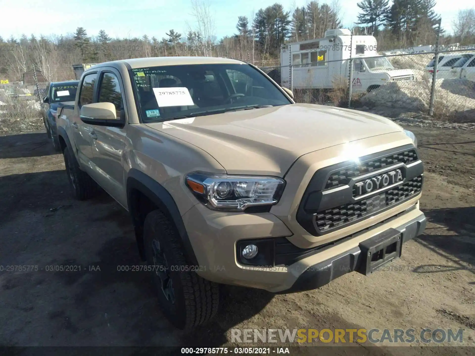 1 Photograph of a damaged car 3TMCZ5AN1KM256383 TOYOTA TACOMA 4WD 2019