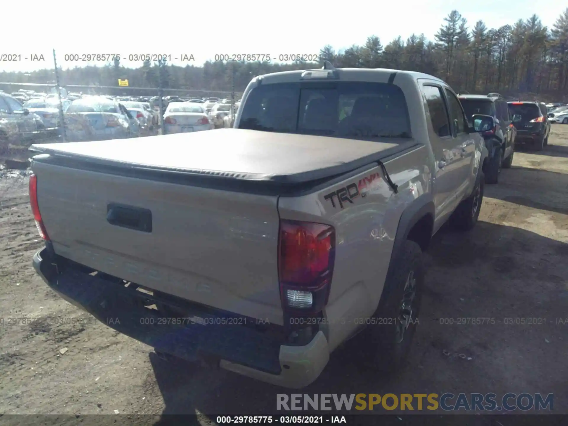 4 Photograph of a damaged car 3TMCZ5AN1KM256383 TOYOTA TACOMA 4WD 2019