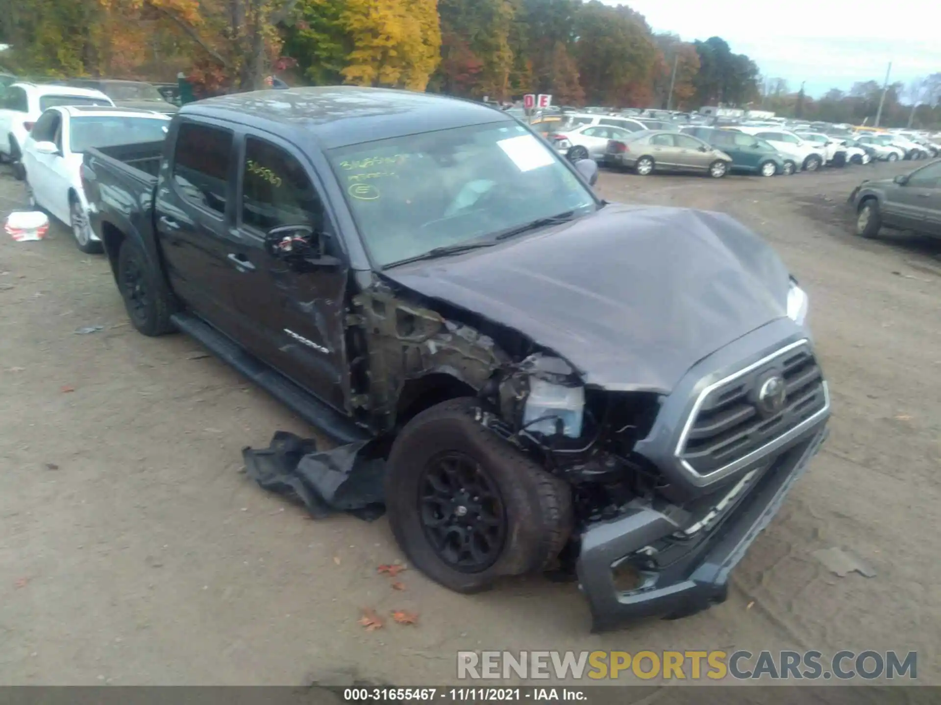 1 Photograph of a damaged car 3TMCZ5AN1KM272468 TOYOTA TACOMA 4WD 2019