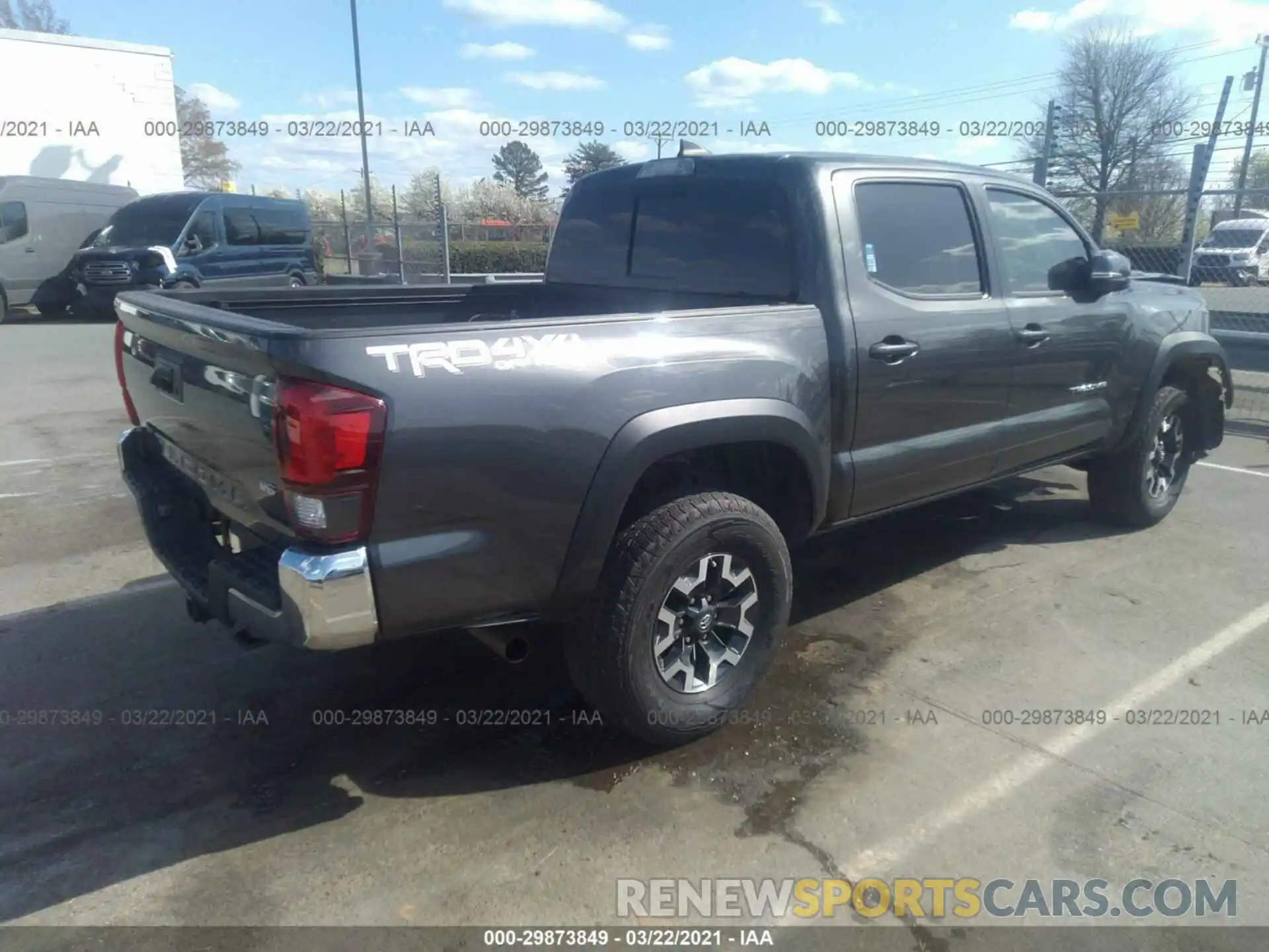 4 Photograph of a damaged car 3TMCZ5AN1KM273863 TOYOTA TACOMA 4WD 2019