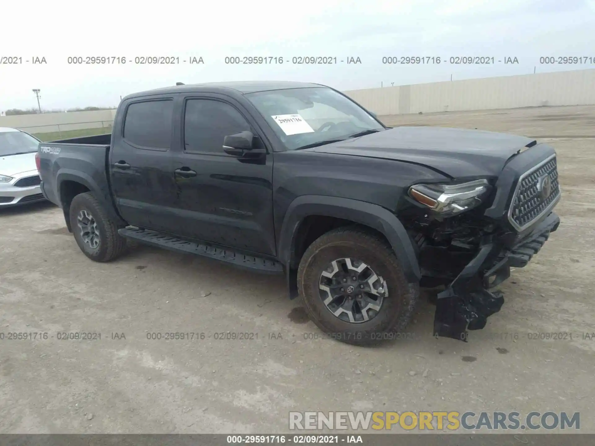 1 Photograph of a damaged car 3TMCZ5AN1KM277489 TOYOTA TACOMA 4WD 2019