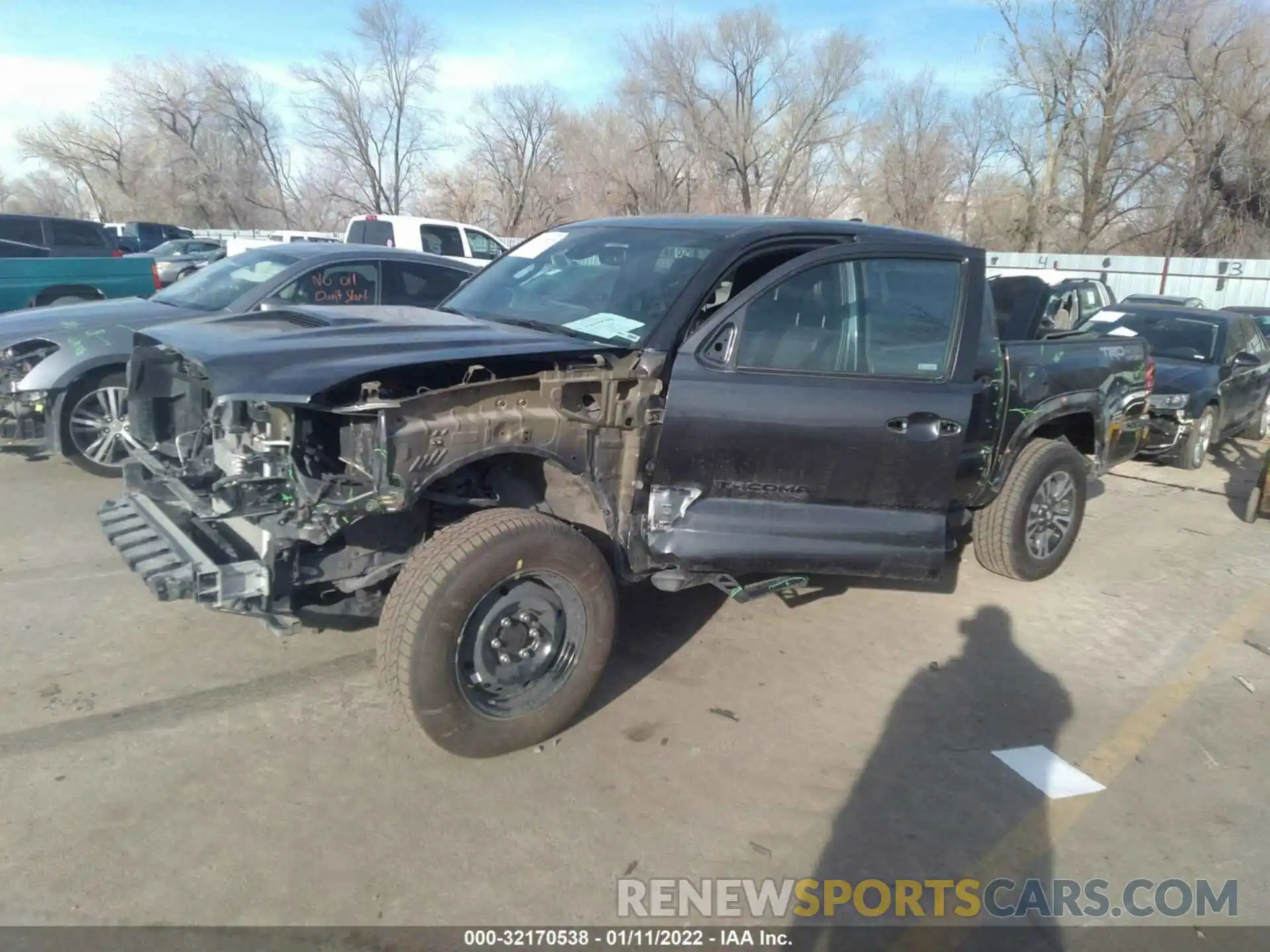 2 Photograph of a damaged car 3TMCZ5AN1KM284233 TOYOTA TACOMA 4WD 2019