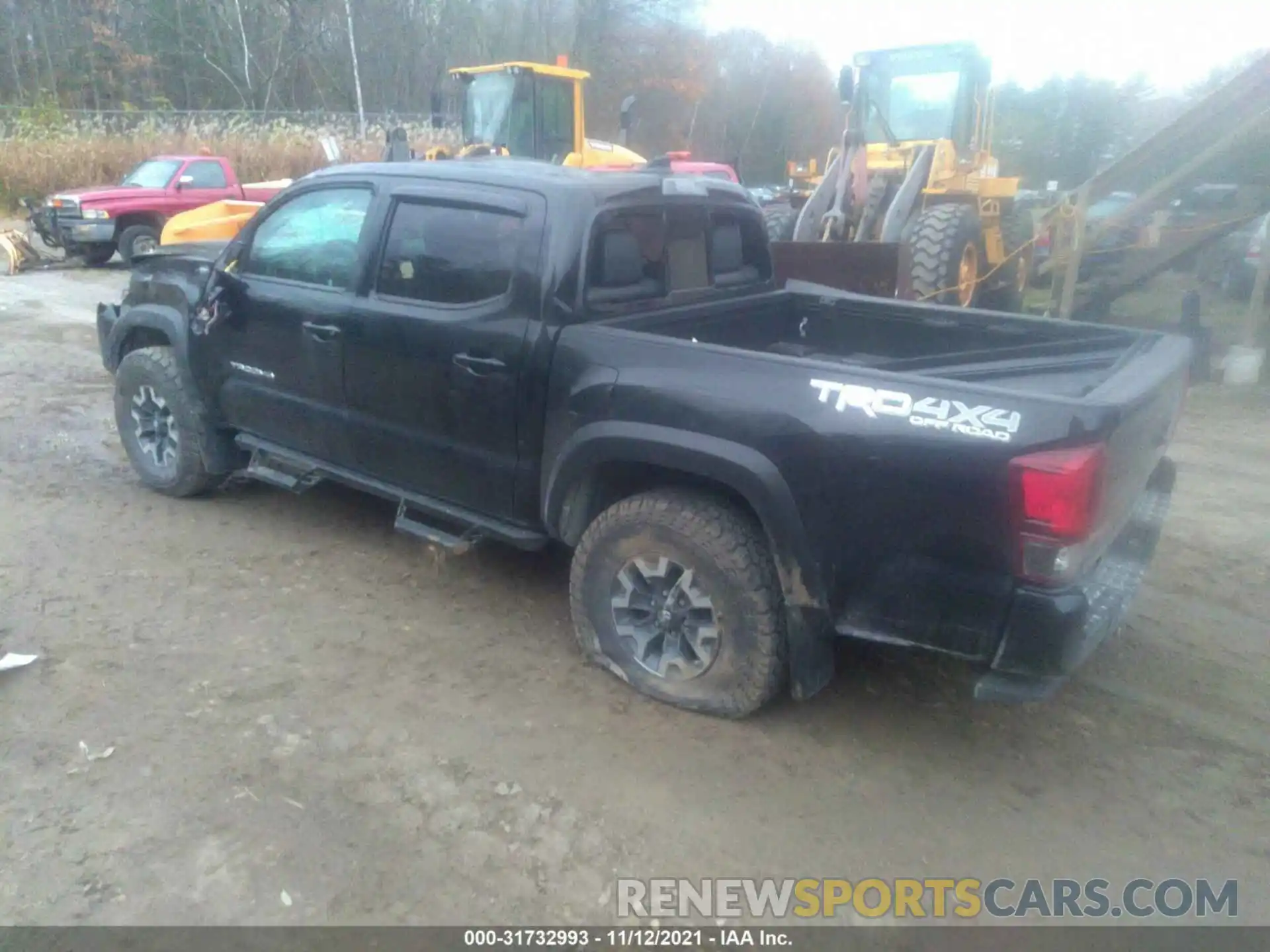 3 Photograph of a damaged car 3TMCZ5AN1KM285446 TOYOTA TACOMA 4WD 2019