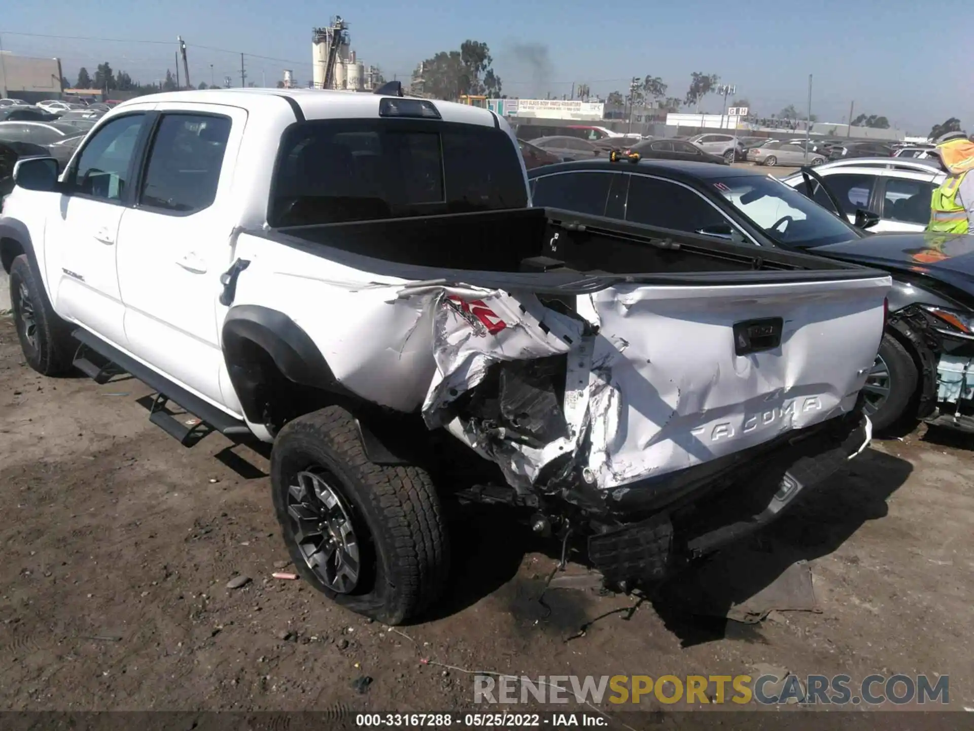 6 Photograph of a damaged car 3TMCZ5AN2KM190488 TOYOTA TACOMA 4WD 2019