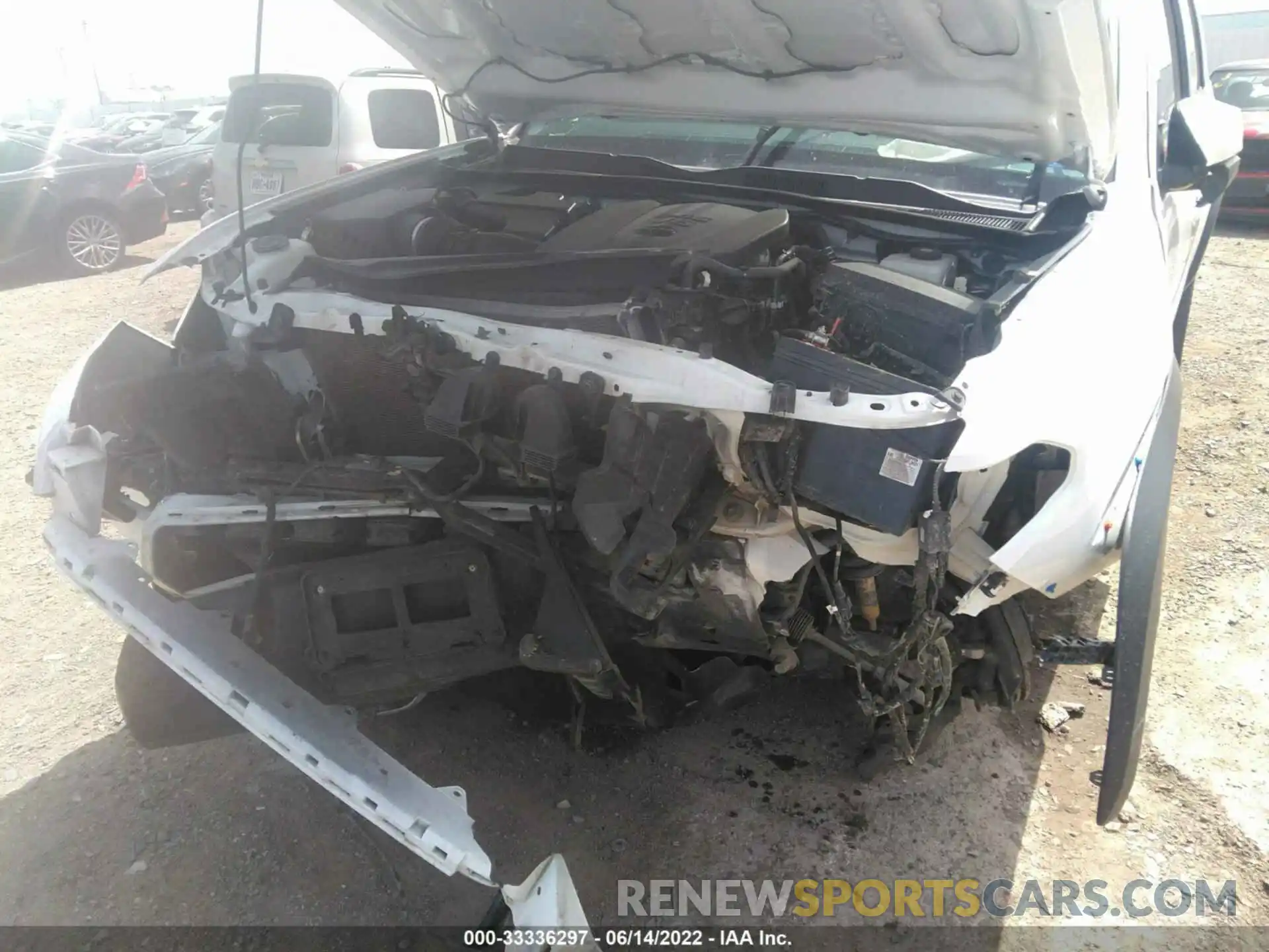 6 Photograph of a damaged car 3TMCZ5AN2KM196162 TOYOTA TACOMA 4WD 2019