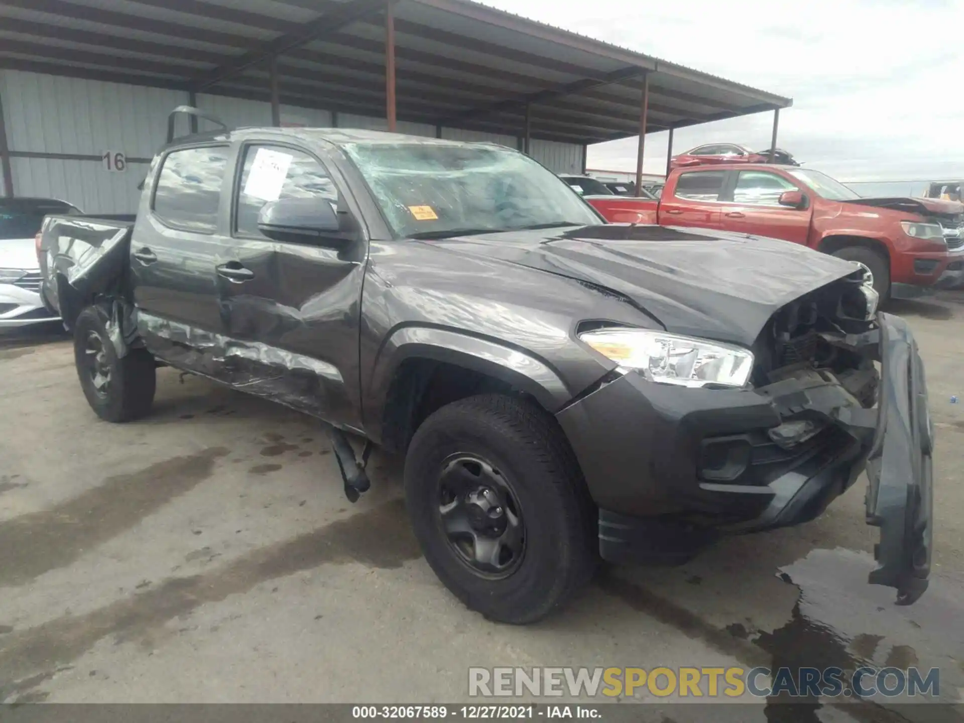 1 Photograph of a damaged car 3TMCZ5AN2KM197702 TOYOTA TACOMA 4WD 2019