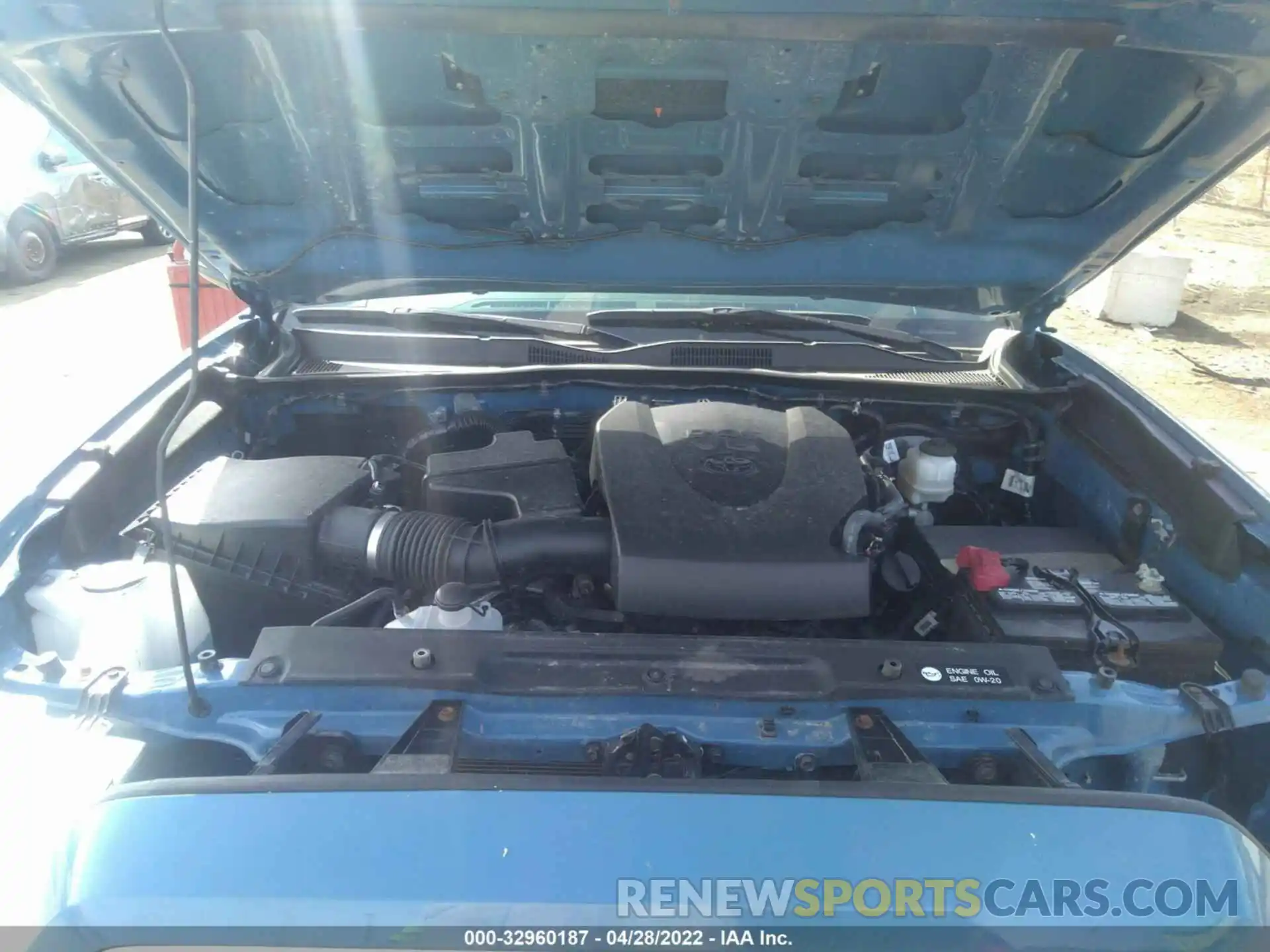 10 Photograph of a damaged car 3TMCZ5AN2KM211453 TOYOTA TACOMA 4WD 2019