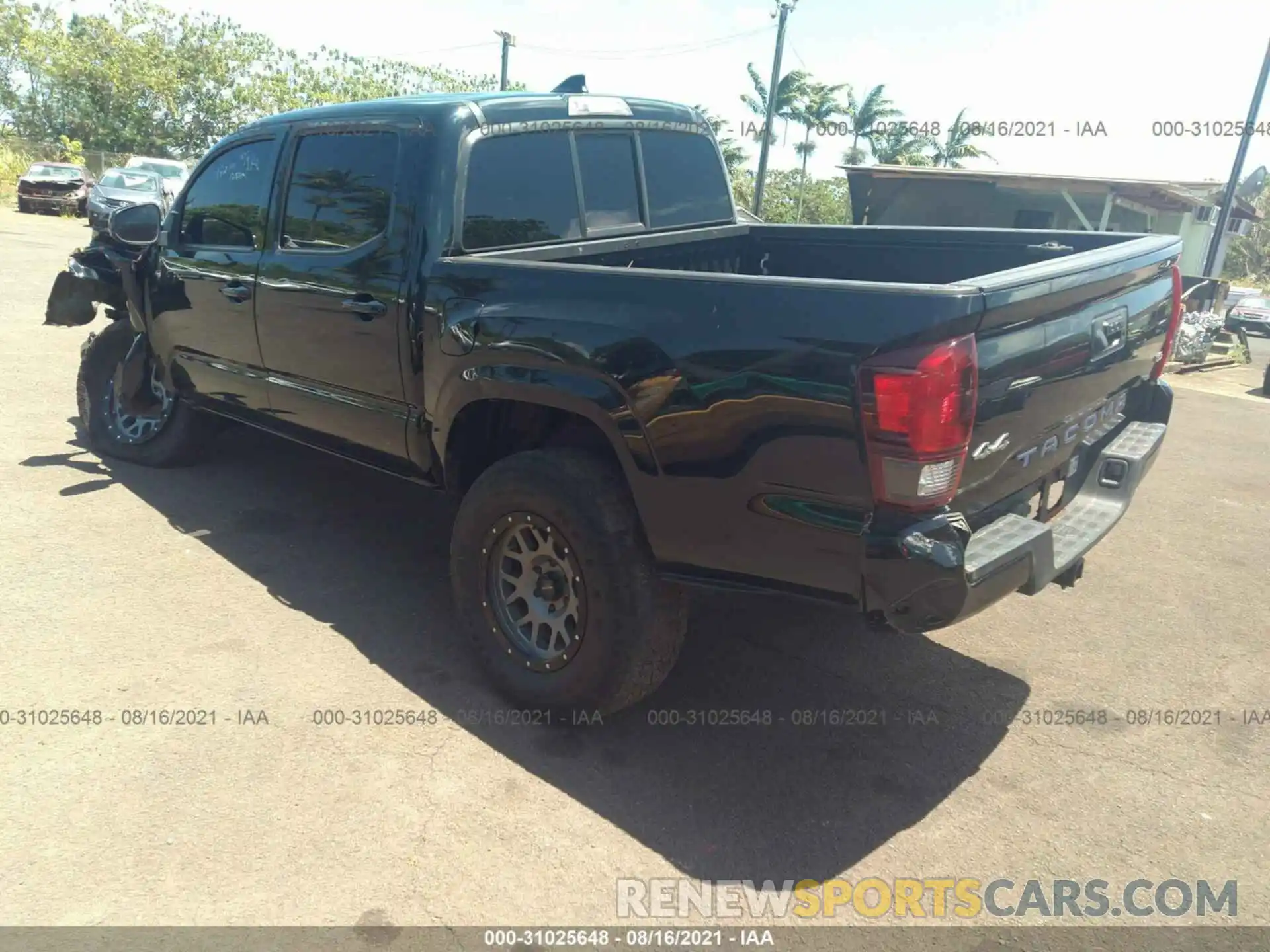 3 Photograph of a damaged car 3TMCZ5AN2KM214854 TOYOTA TACOMA 4WD 2019