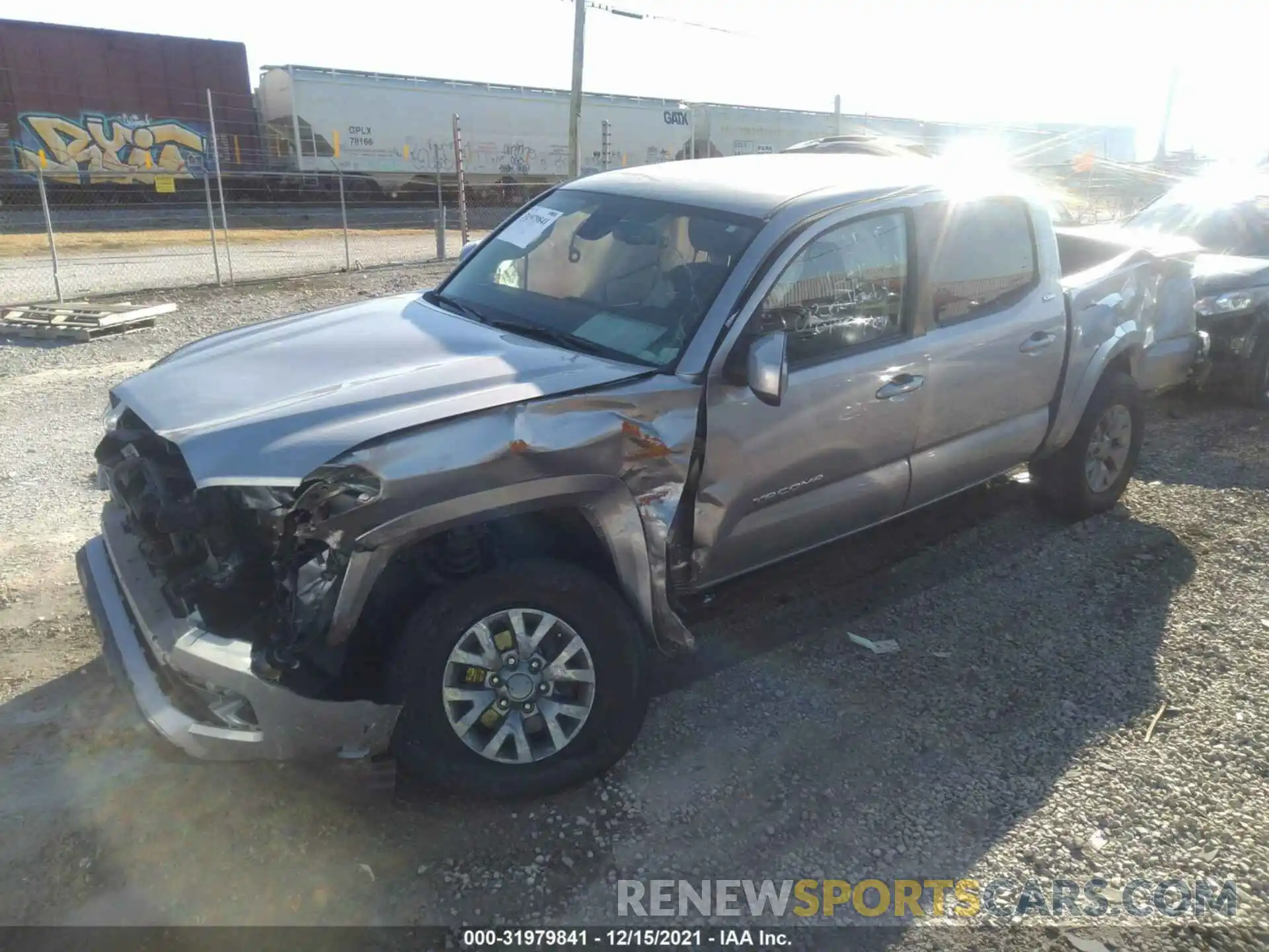 2 Photograph of a damaged car 3TMCZ5AN2KM216118 TOYOTA TACOMA 4WD 2019