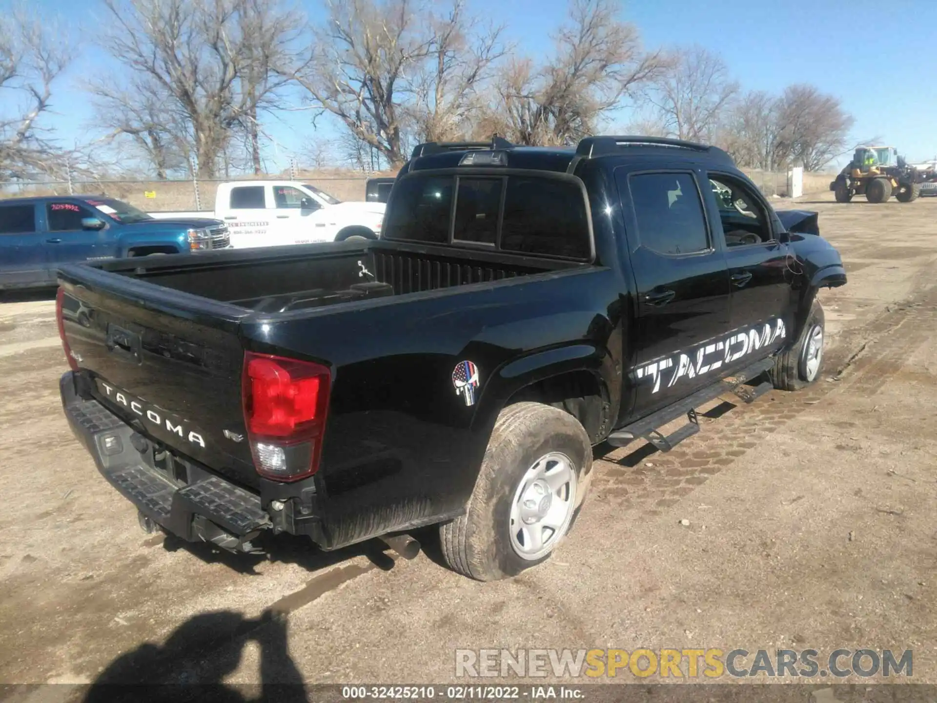 4 Photograph of a damaged car 3TMCZ5AN2KM218970 TOYOTA TACOMA 4WD 2019