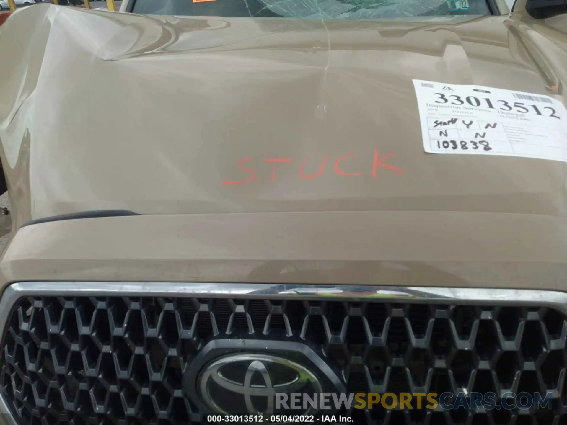 10 Photograph of a damaged car 3TMCZ5AN2KM227443 TOYOTA TACOMA 4WD 2019