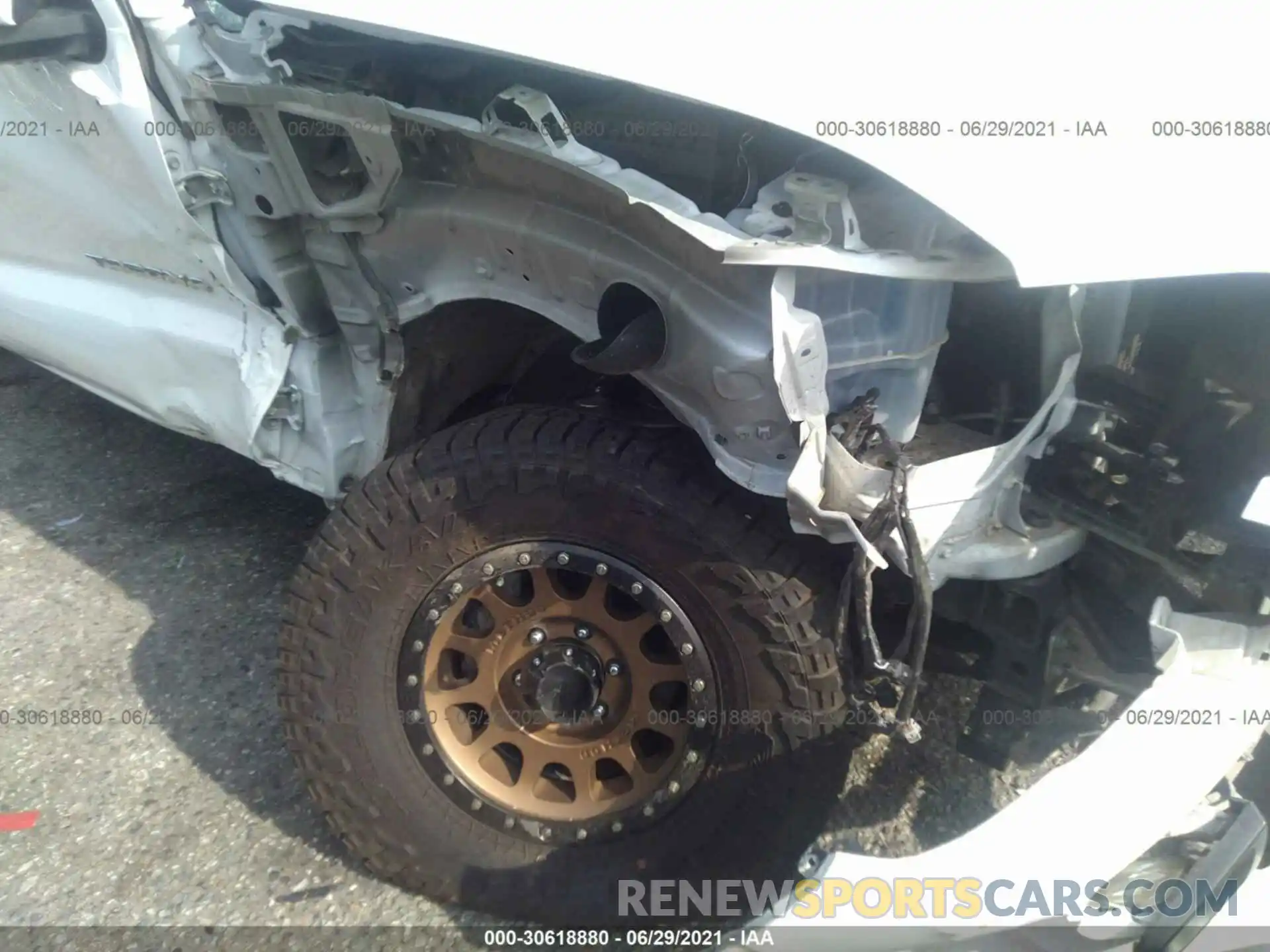 6 Photograph of a damaged car 3TMCZ5AN2KM235140 TOYOTA TACOMA 4WD 2019