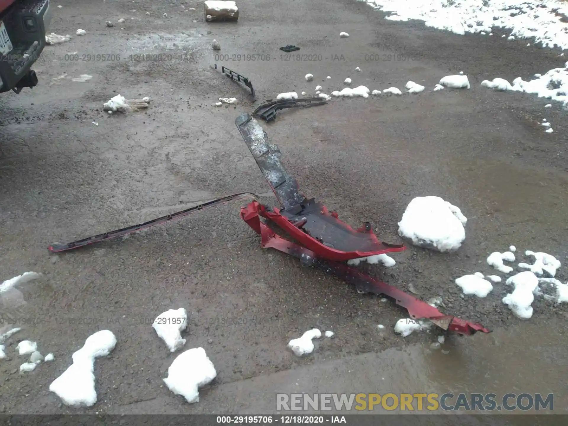 12 Photograph of a damaged car 3TMCZ5AN2KM241259 TOYOTA TACOMA 4WD 2019