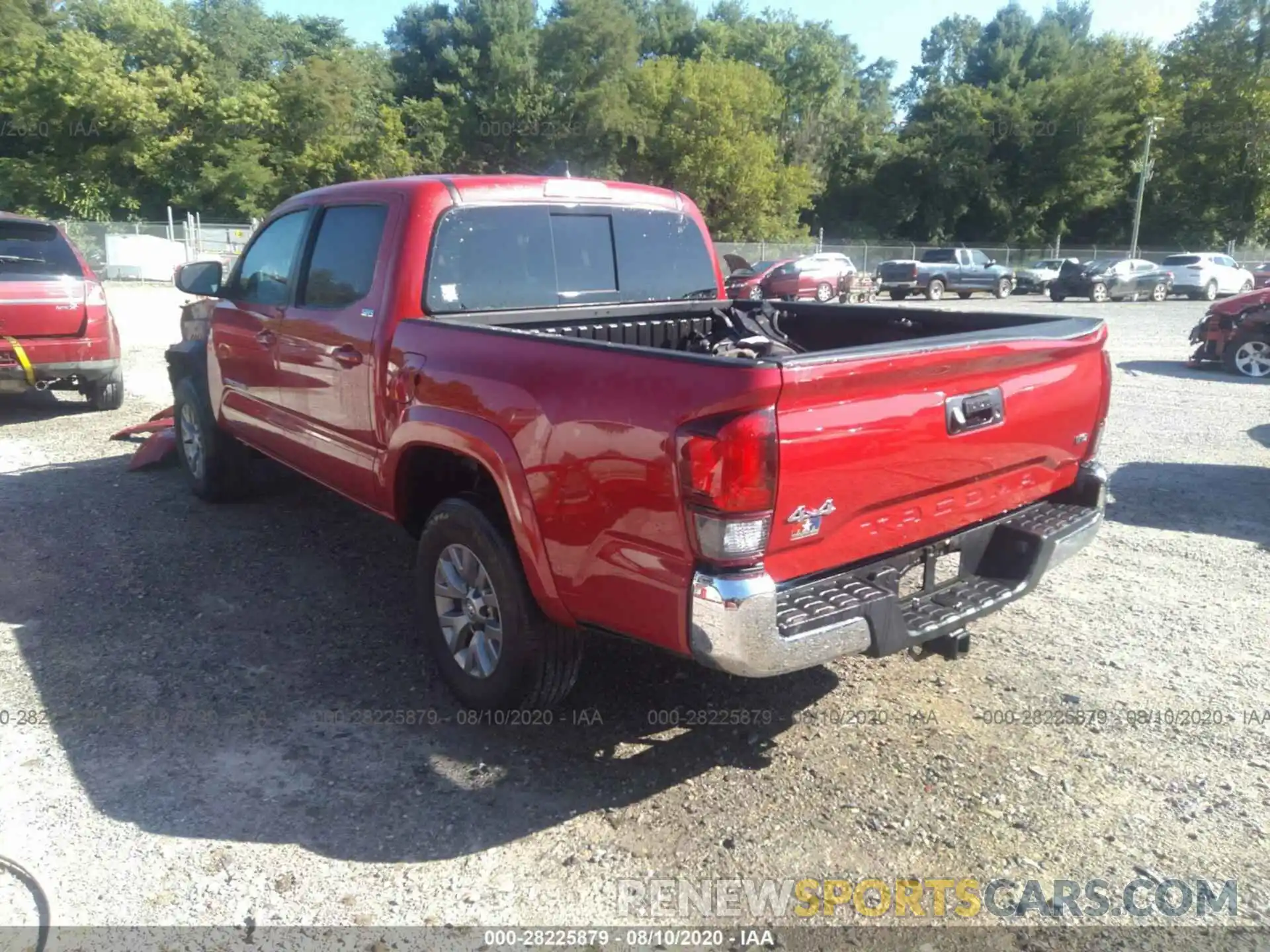 3 Photograph of a damaged car 3TMCZ5AN2KM244100 TOYOTA TACOMA 4WD 2019