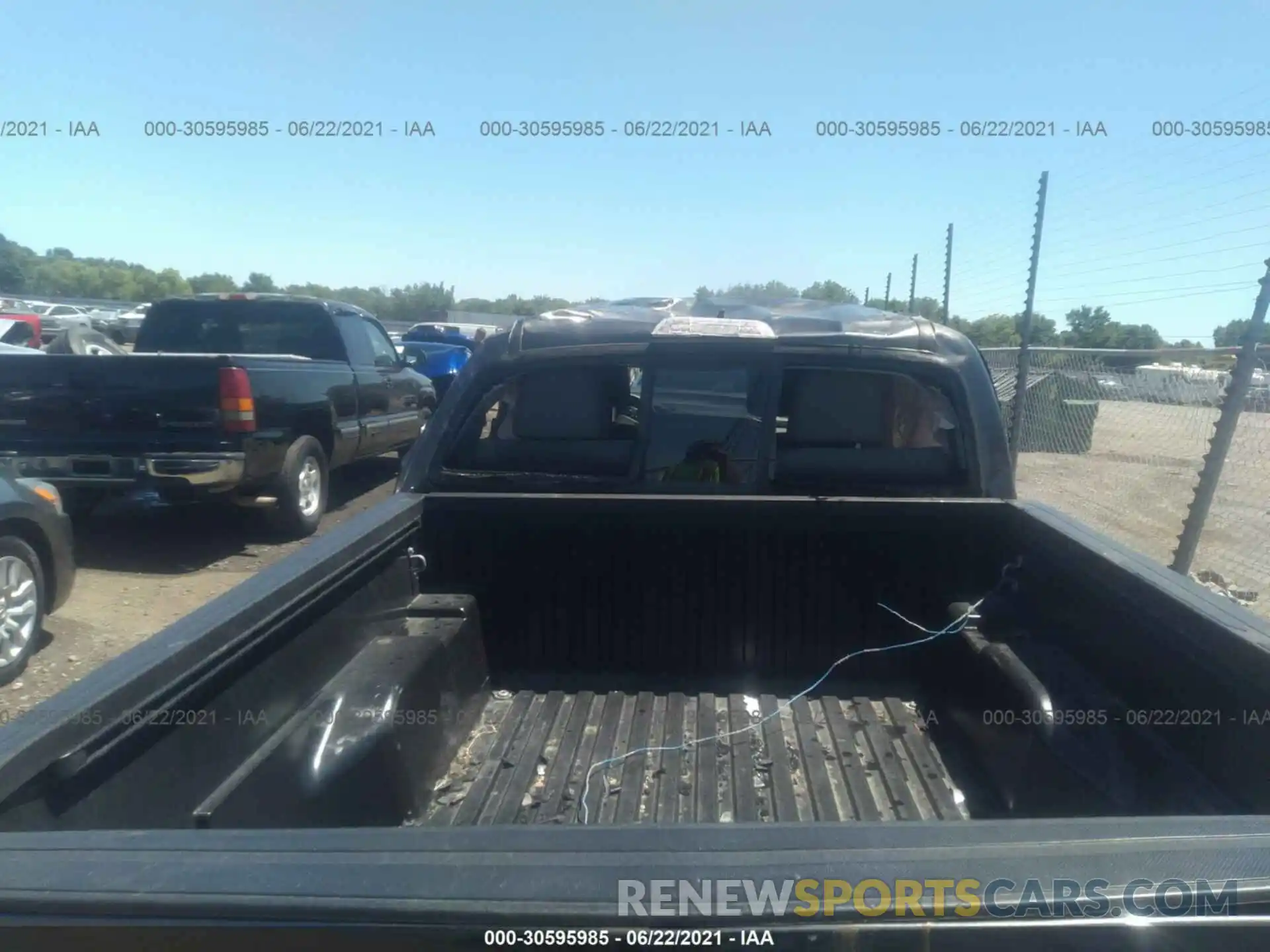 8 Photograph of a damaged car 3TMCZ5AN2KM251483 TOYOTA TACOMA 4WD 2019