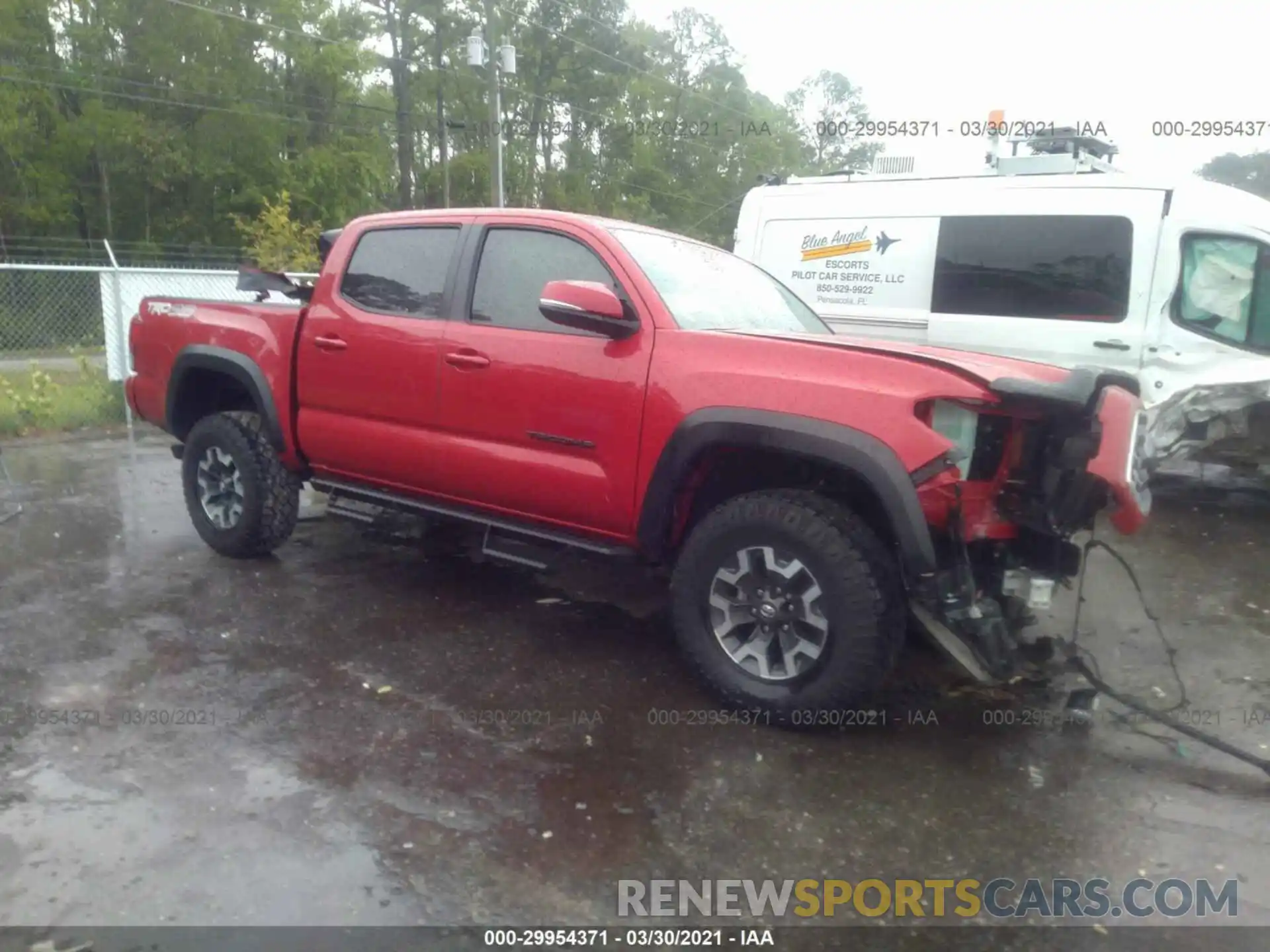 1 Photograph of a damaged car 3TMCZ5AN2KM258076 TOYOTA TACOMA 4WD 2019