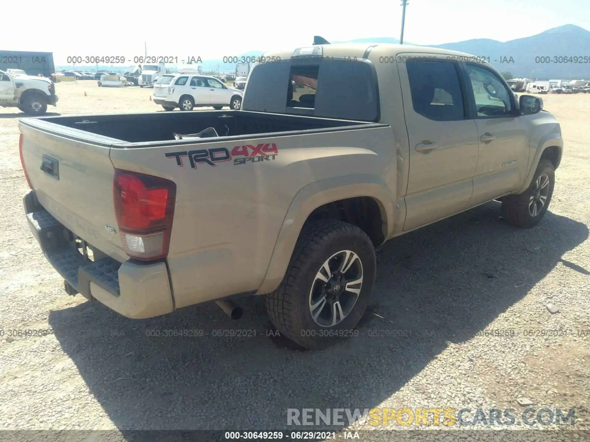 4 Photograph of a damaged car 3TMCZ5AN2KM267392 TOYOTA TACOMA 4WD 2019