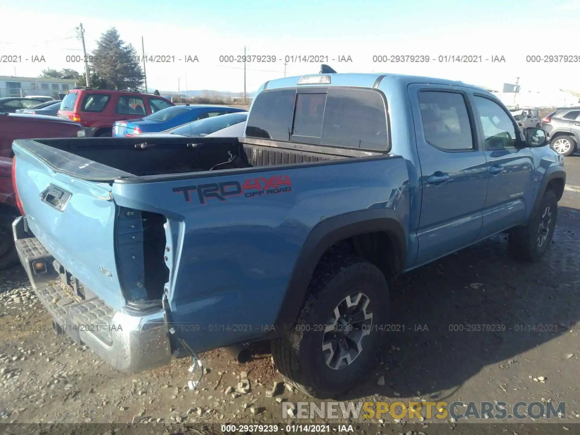 4 Photograph of a damaged car 3TMCZ5AN2KM273497 TOYOTA TACOMA 4WD 2019