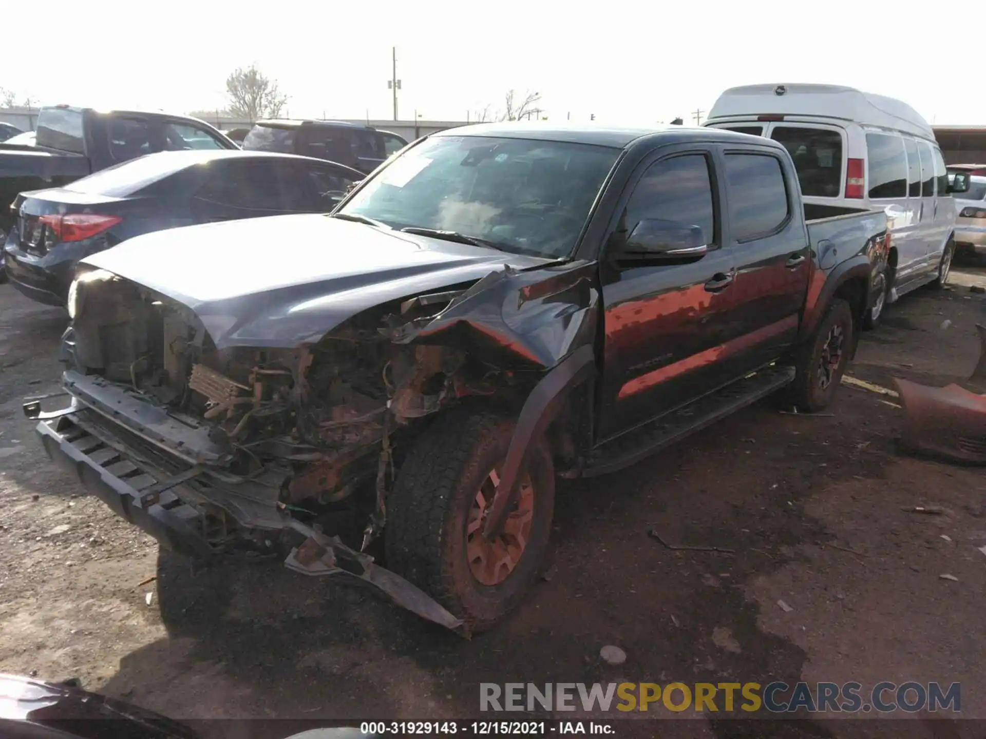 2 Photograph of a damaged car 3TMCZ5AN2KM276397 TOYOTA TACOMA 4WD 2019