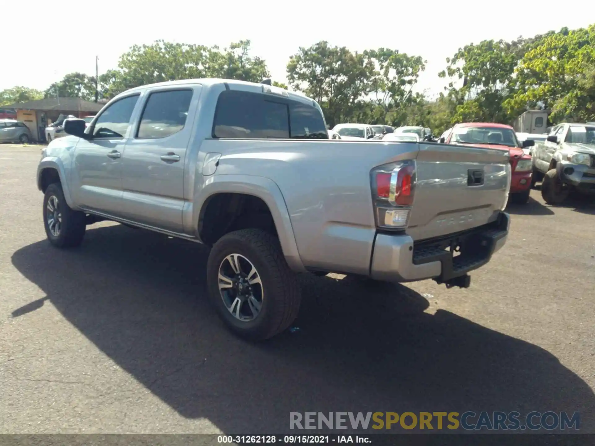 3 Photograph of a damaged car 3TMCZ5AN2KM276917 TOYOTA TACOMA 4WD 2019