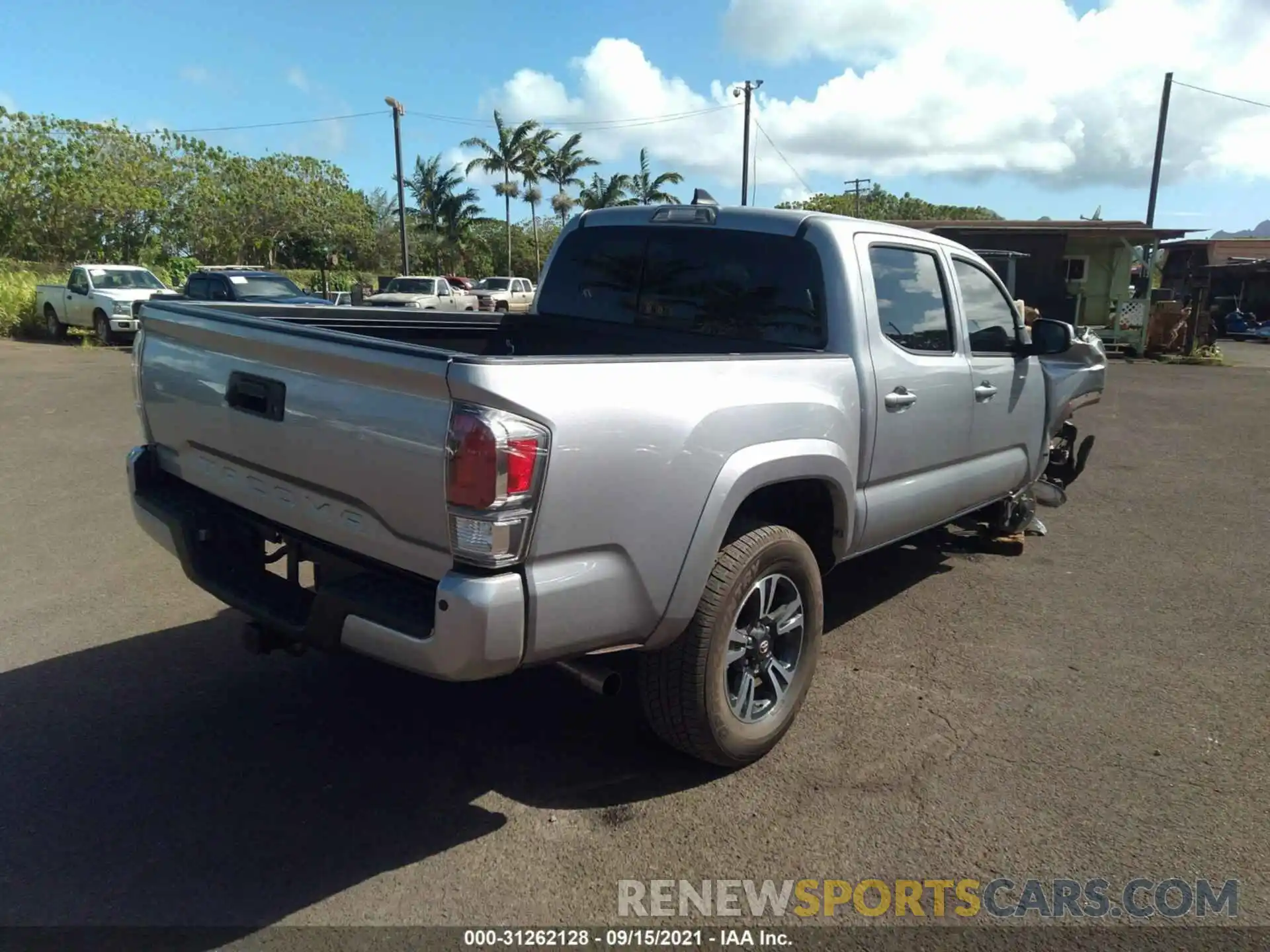 4 Photograph of a damaged car 3TMCZ5AN2KM276917 TOYOTA TACOMA 4WD 2019