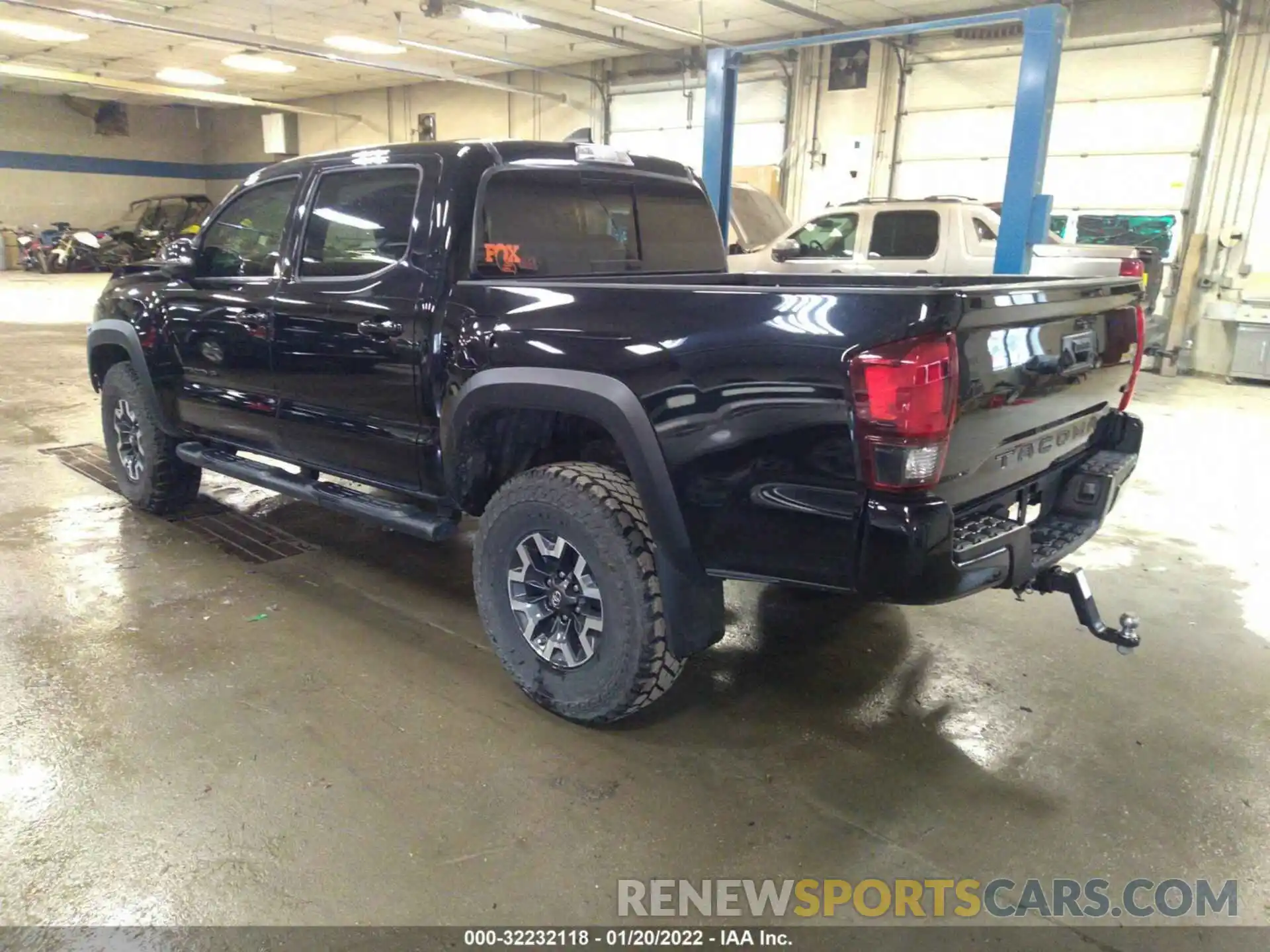 3 Photograph of a damaged car 3TMCZ5AN2KM280062 TOYOTA TACOMA 4WD 2019