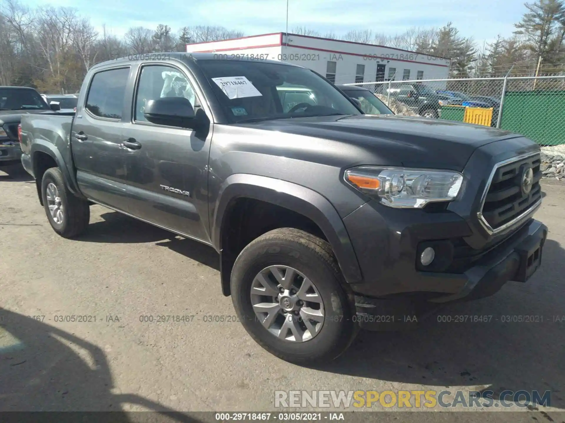 1 Photograph of a damaged car 3TMCZ5AN2KM282068 TOYOTA TACOMA 4WD 2019