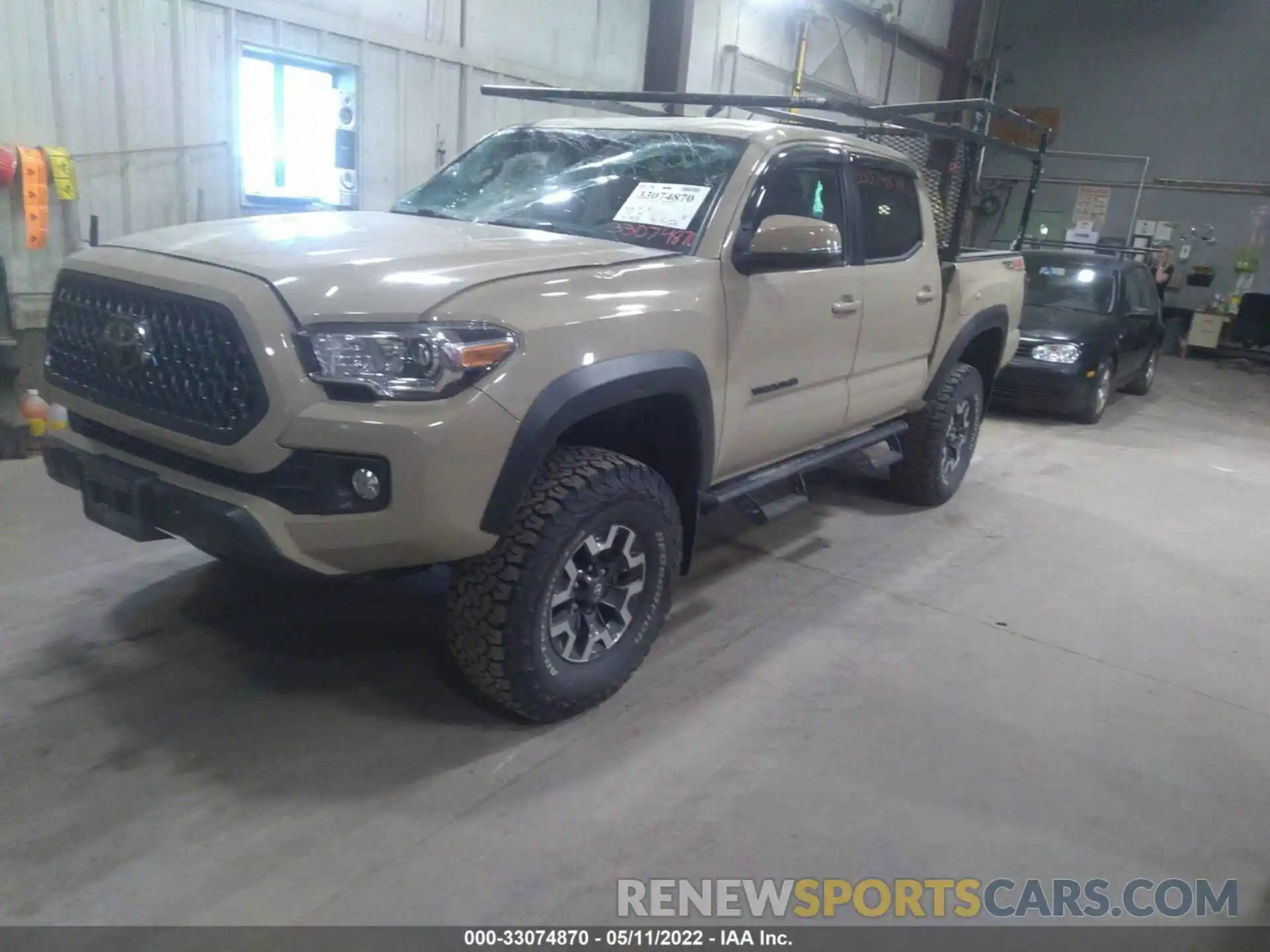 2 Photograph of a damaged car 3TMCZ5AN2KM282264 TOYOTA TACOMA 4WD 2019