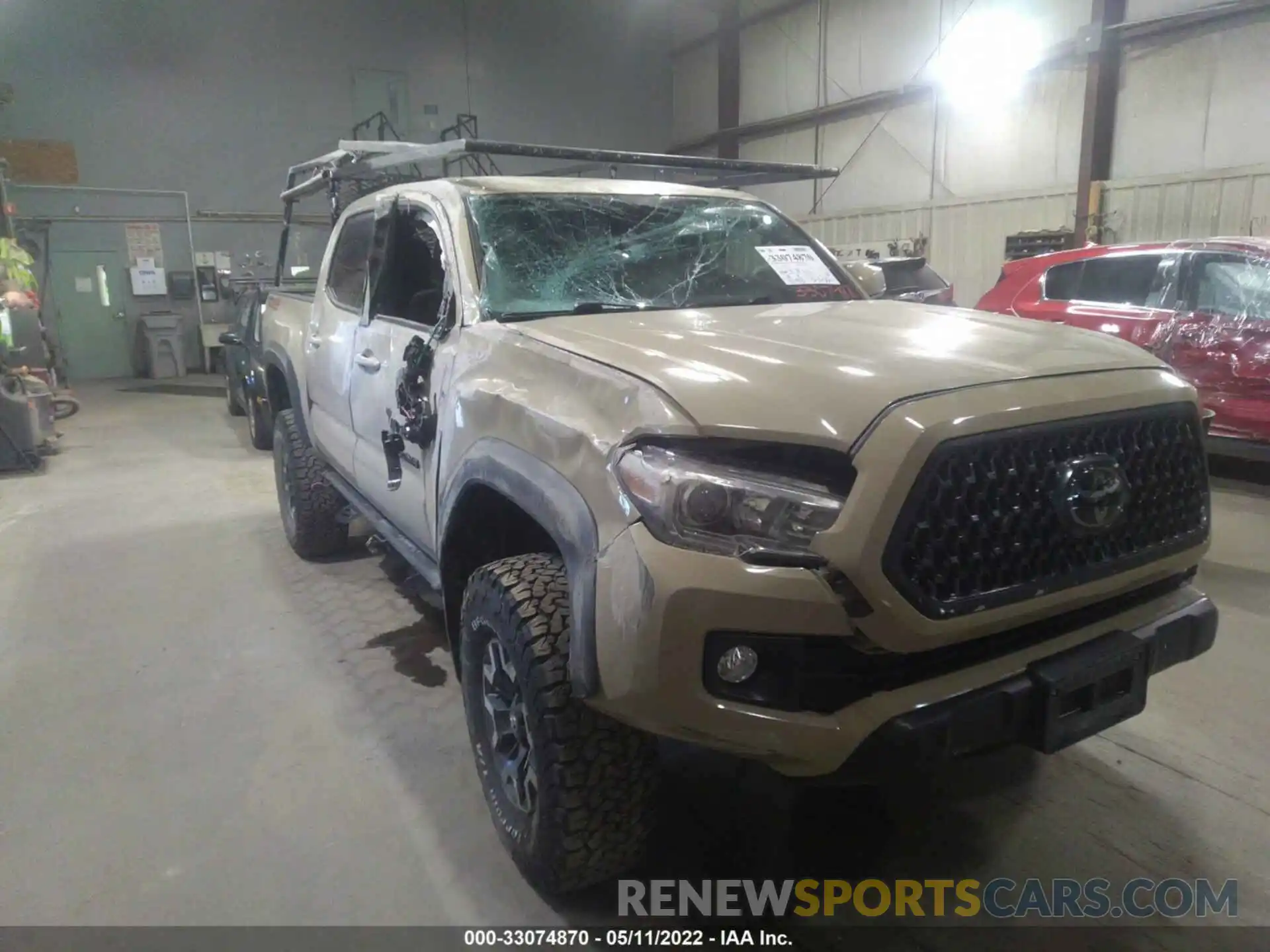 6 Photograph of a damaged car 3TMCZ5AN2KM282264 TOYOTA TACOMA 4WD 2019