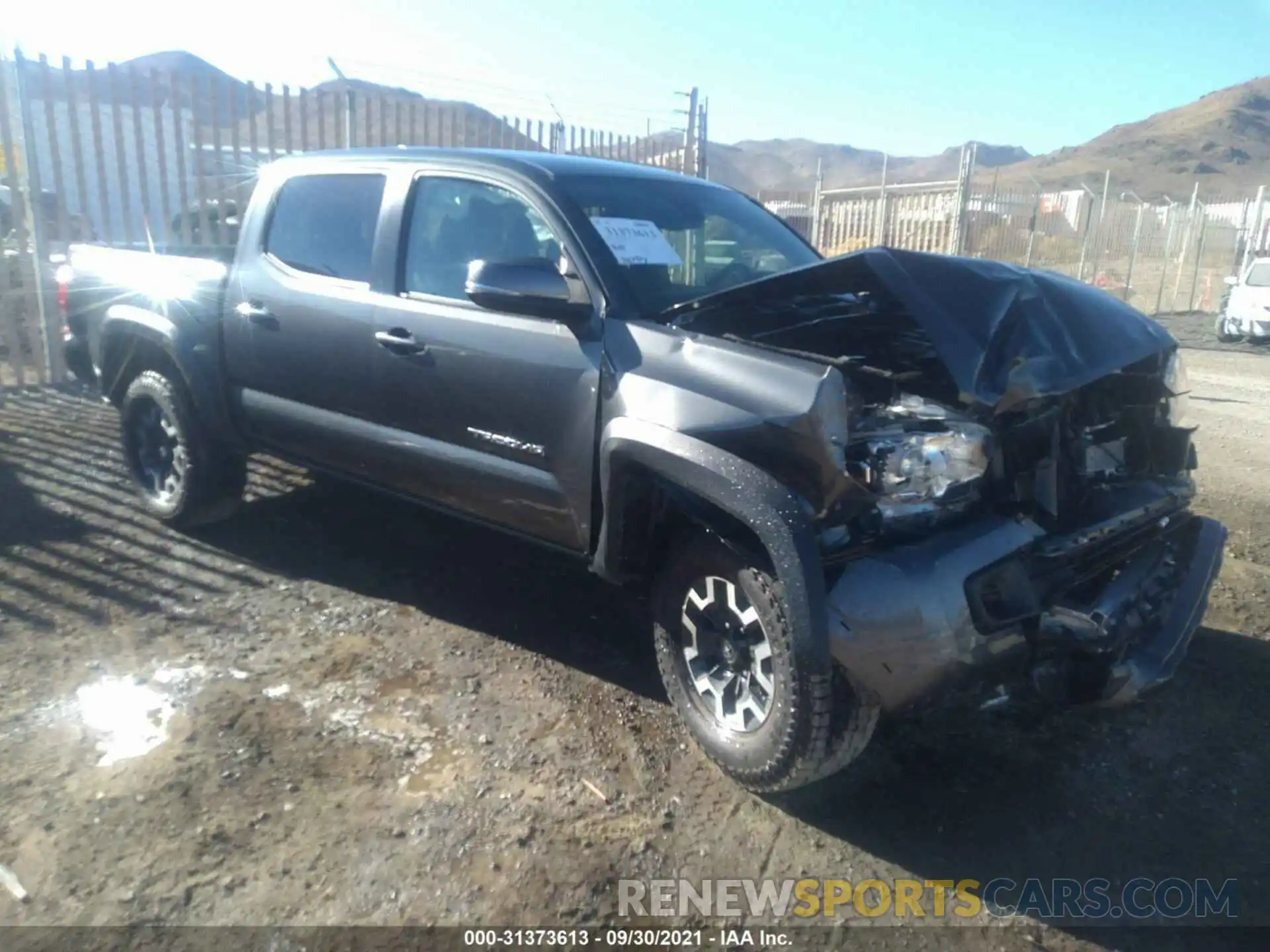 1 Photograph of a damaged car 3TMCZ5AN2KM283348 TOYOTA TACOMA 4WD 2019