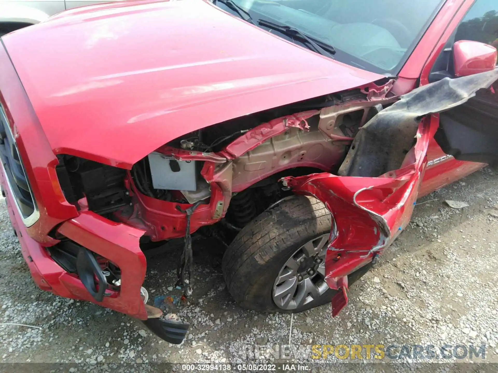 6 Photograph of a damaged car 3TMCZ5AN3KM192265 TOYOTA TACOMA 4WD 2019