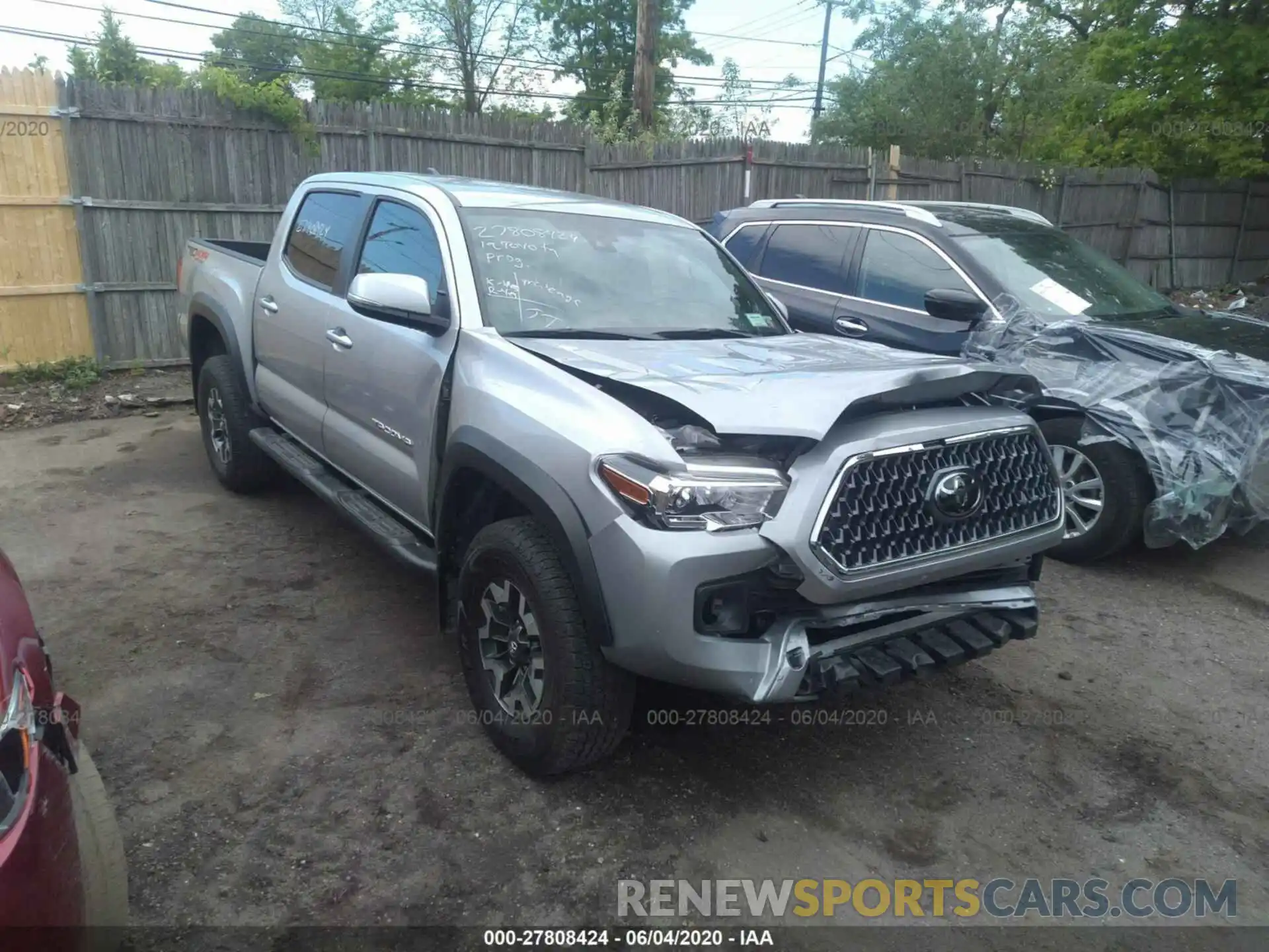 1 Photograph of a damaged car 3TMCZ5AN3KM218234 TOYOTA TACOMA 4WD 2019