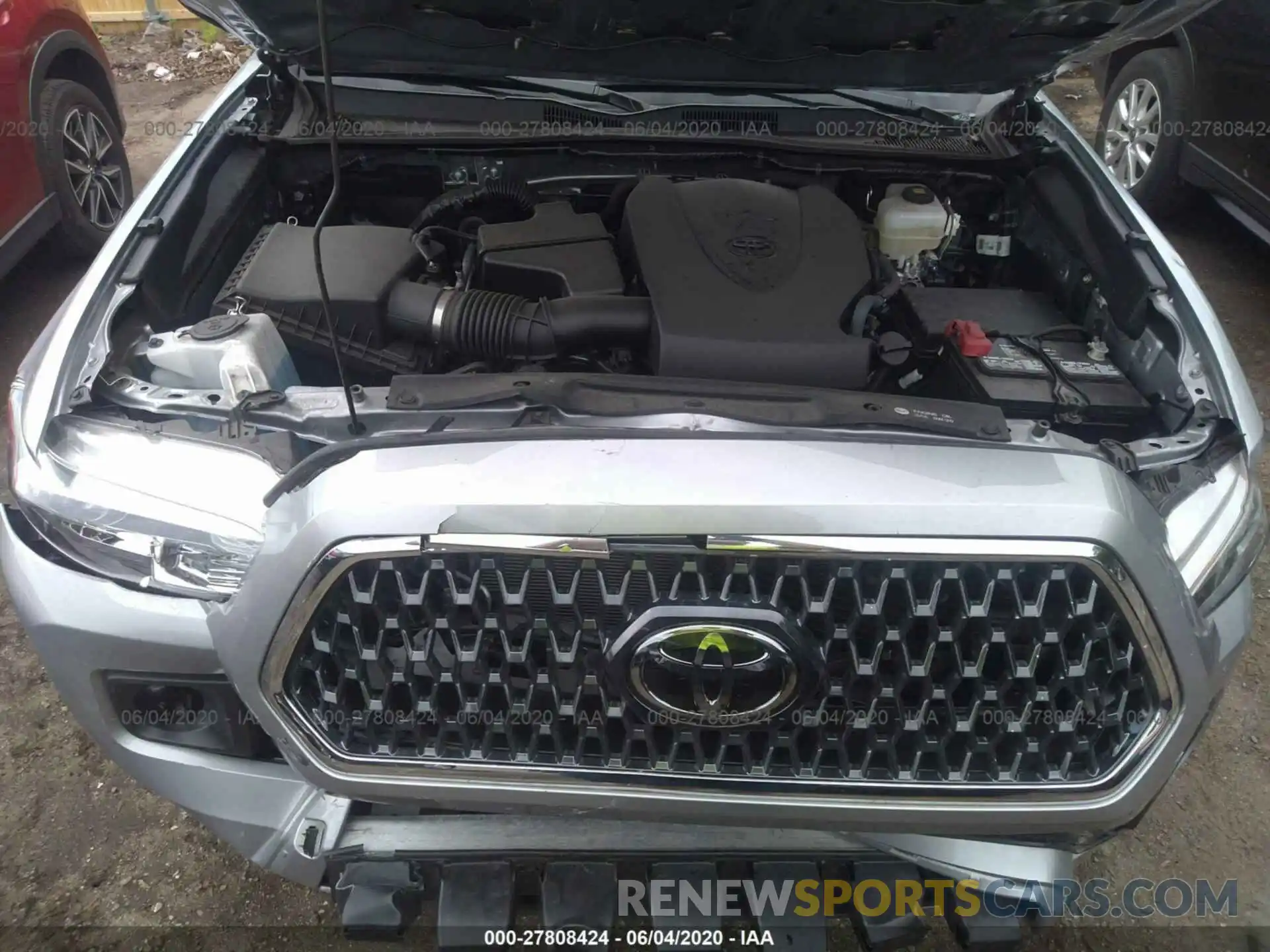 10 Photograph of a damaged car 3TMCZ5AN3KM218234 TOYOTA TACOMA 4WD 2019